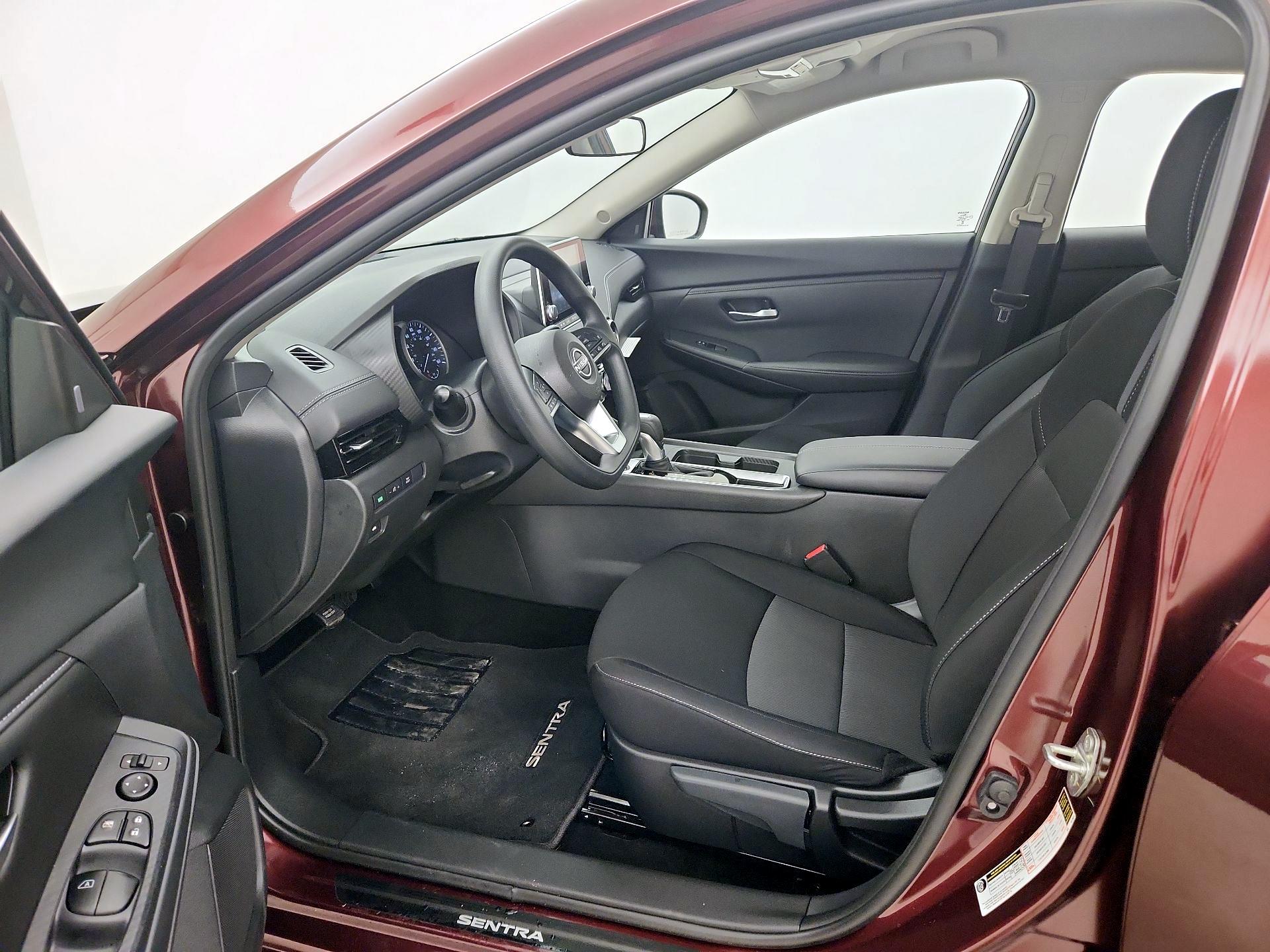 Thumbnail: 2025 Nissan Sentra - 11