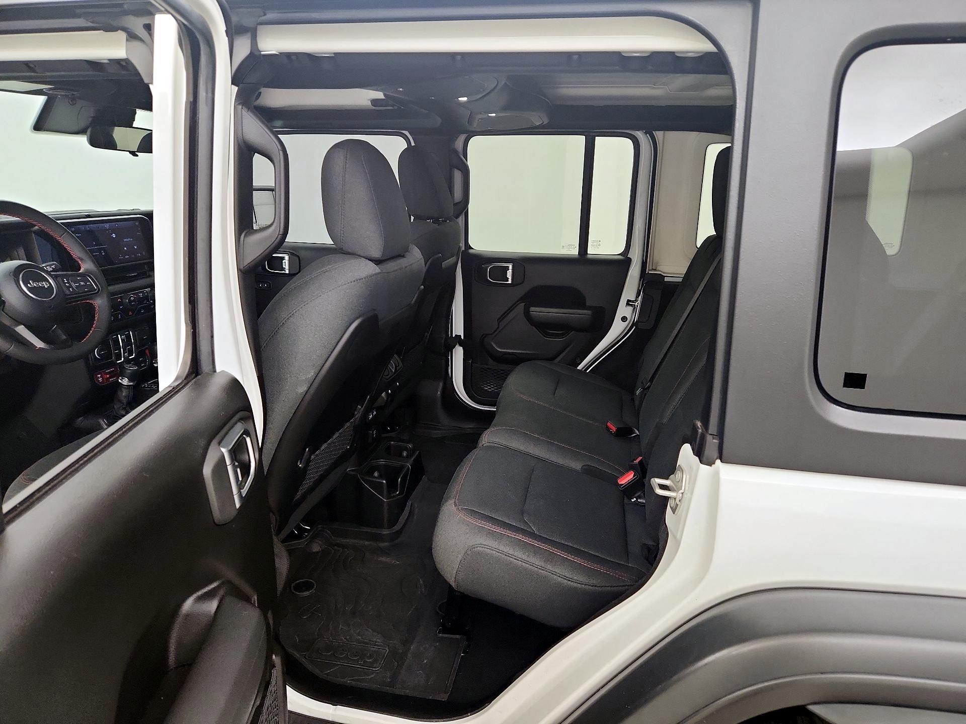Thumbnail: 2024 Jeep Wrangler - 19