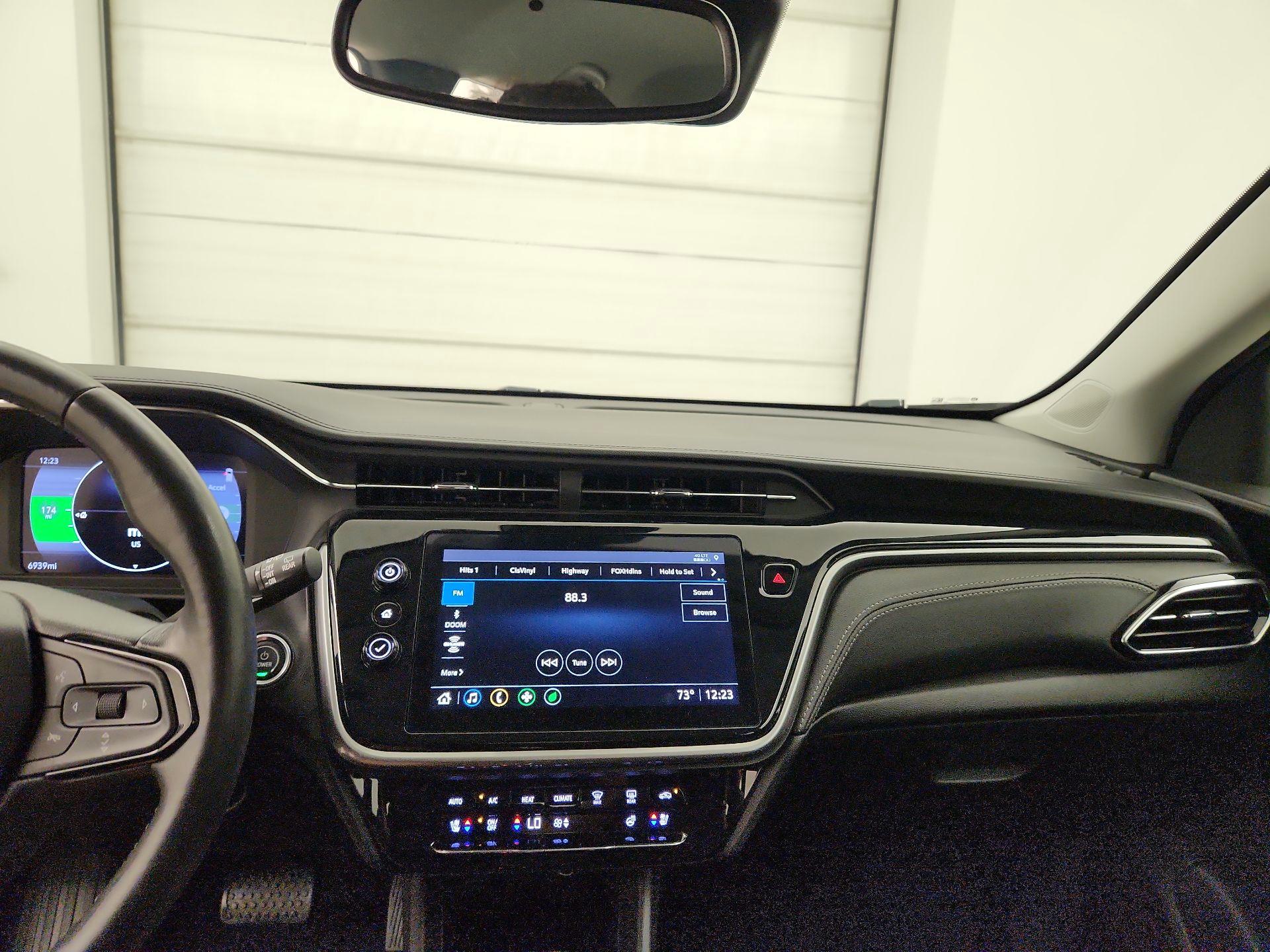 Thumbnail: 2022 Chevrolet Bolt EUV - 9