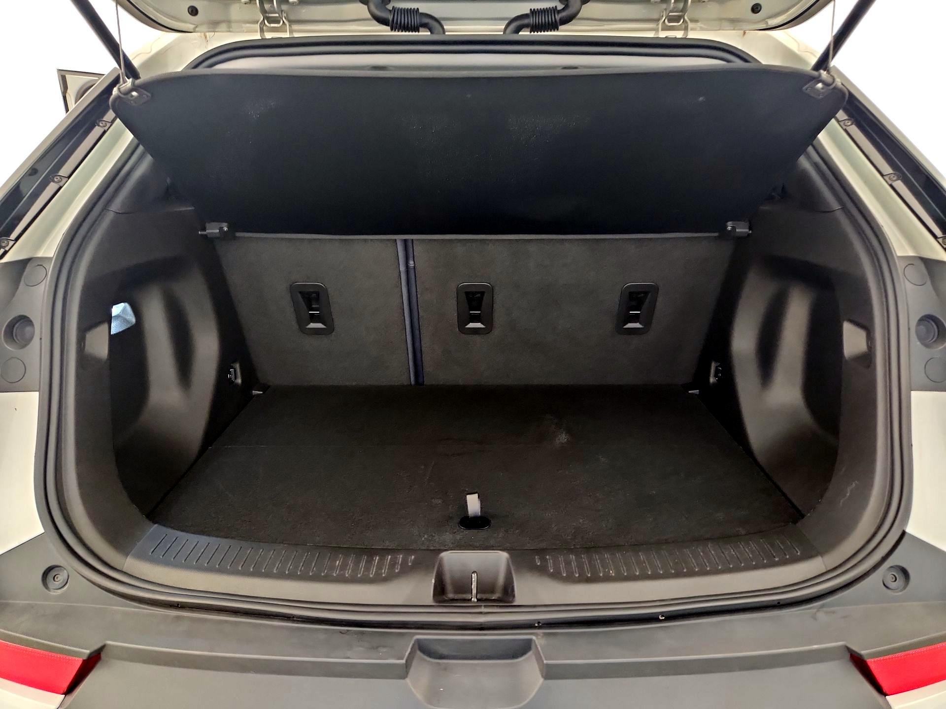 Thumbnail: 2022 Chevrolet Bolt EUV - 20