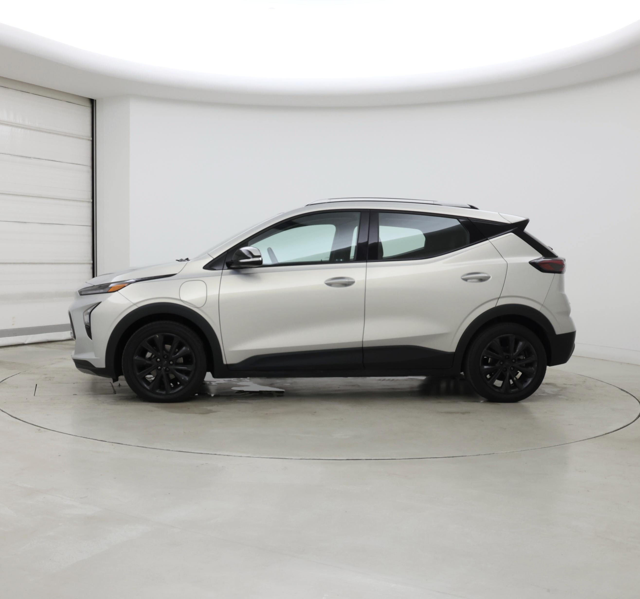 Thumbnail: 2022 Chevrolet Bolt EUV - 3