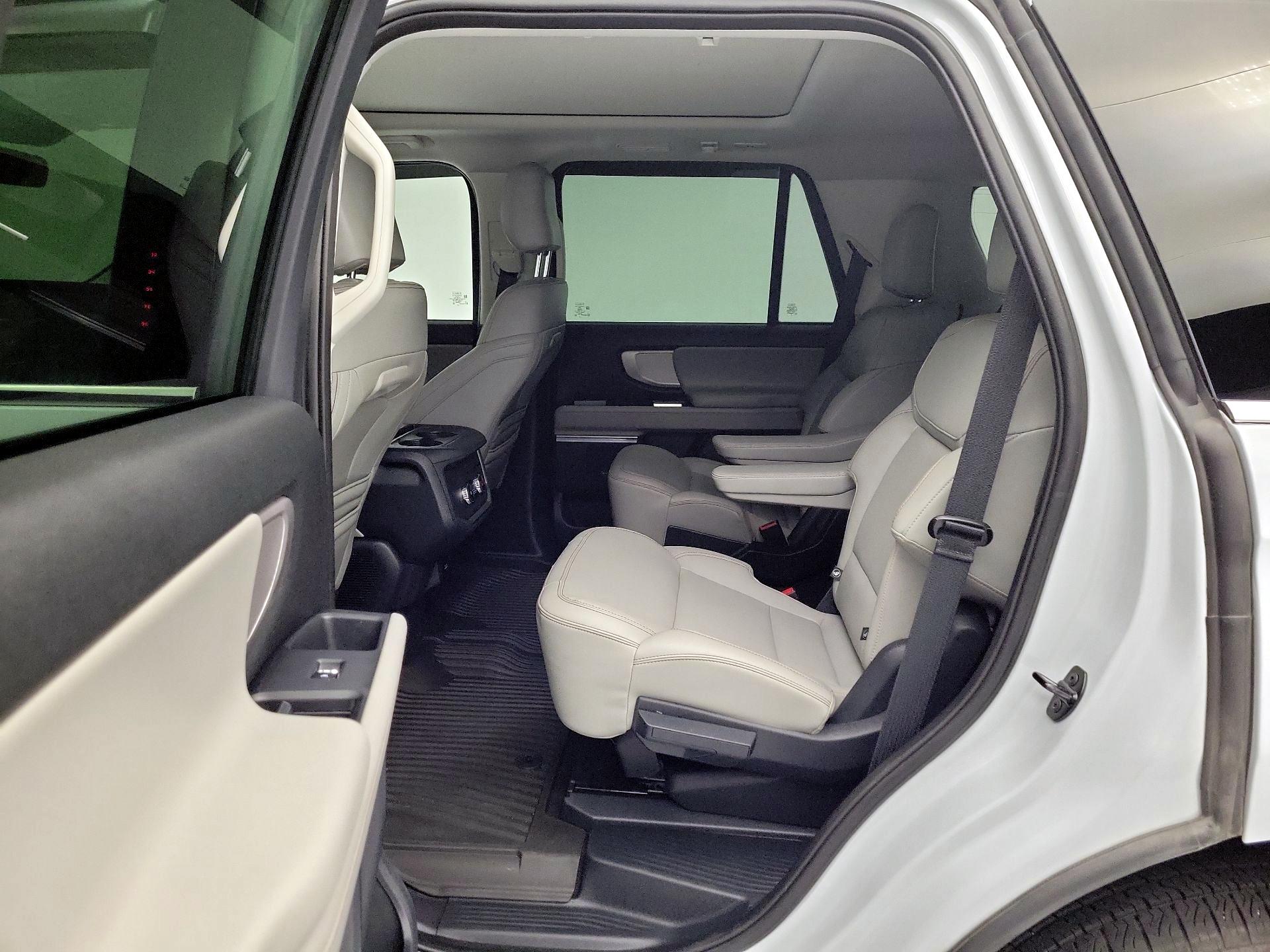 Thumbnail: 2025 Ford Expedition - 20