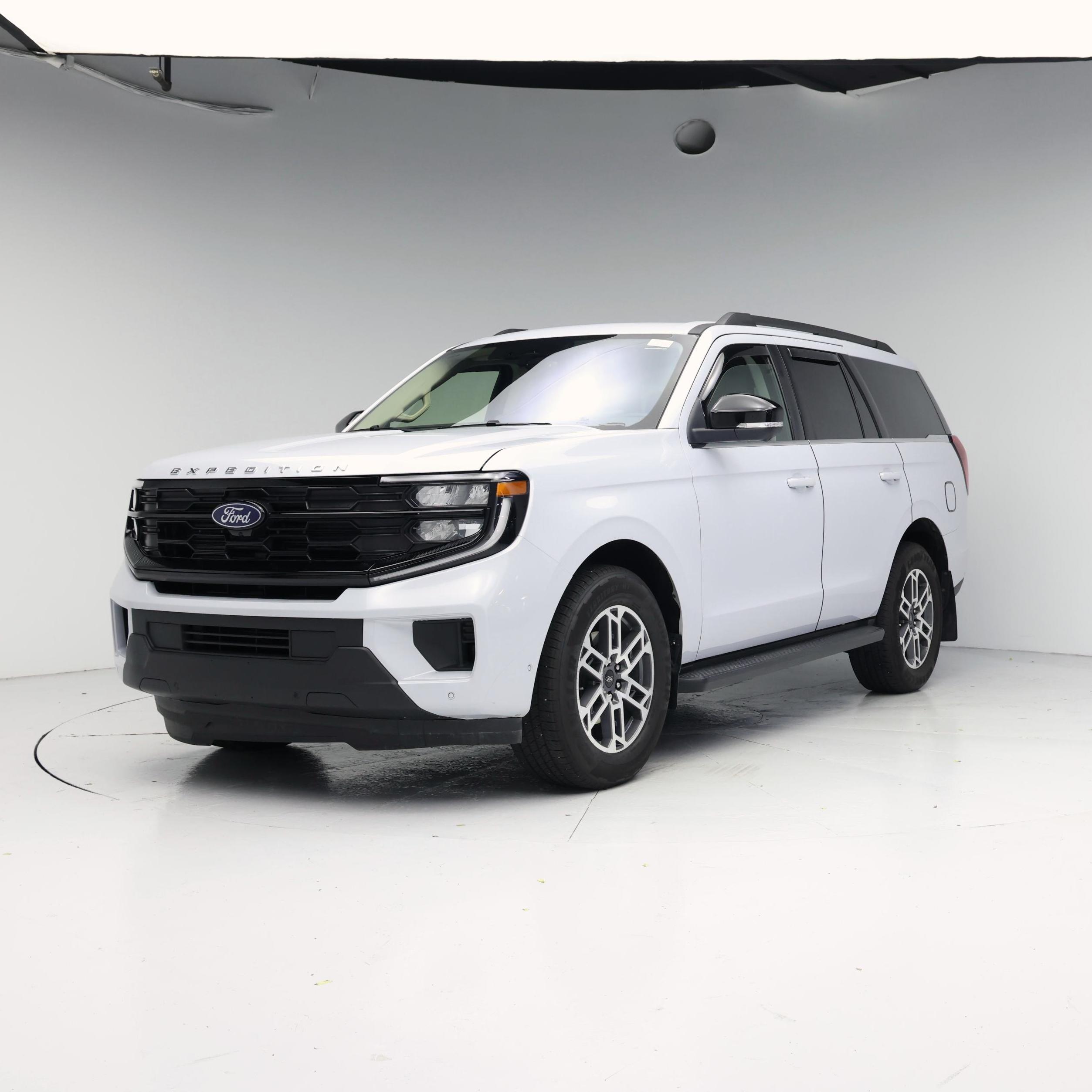 Thumbnail: 2025 Ford Expedition - 4