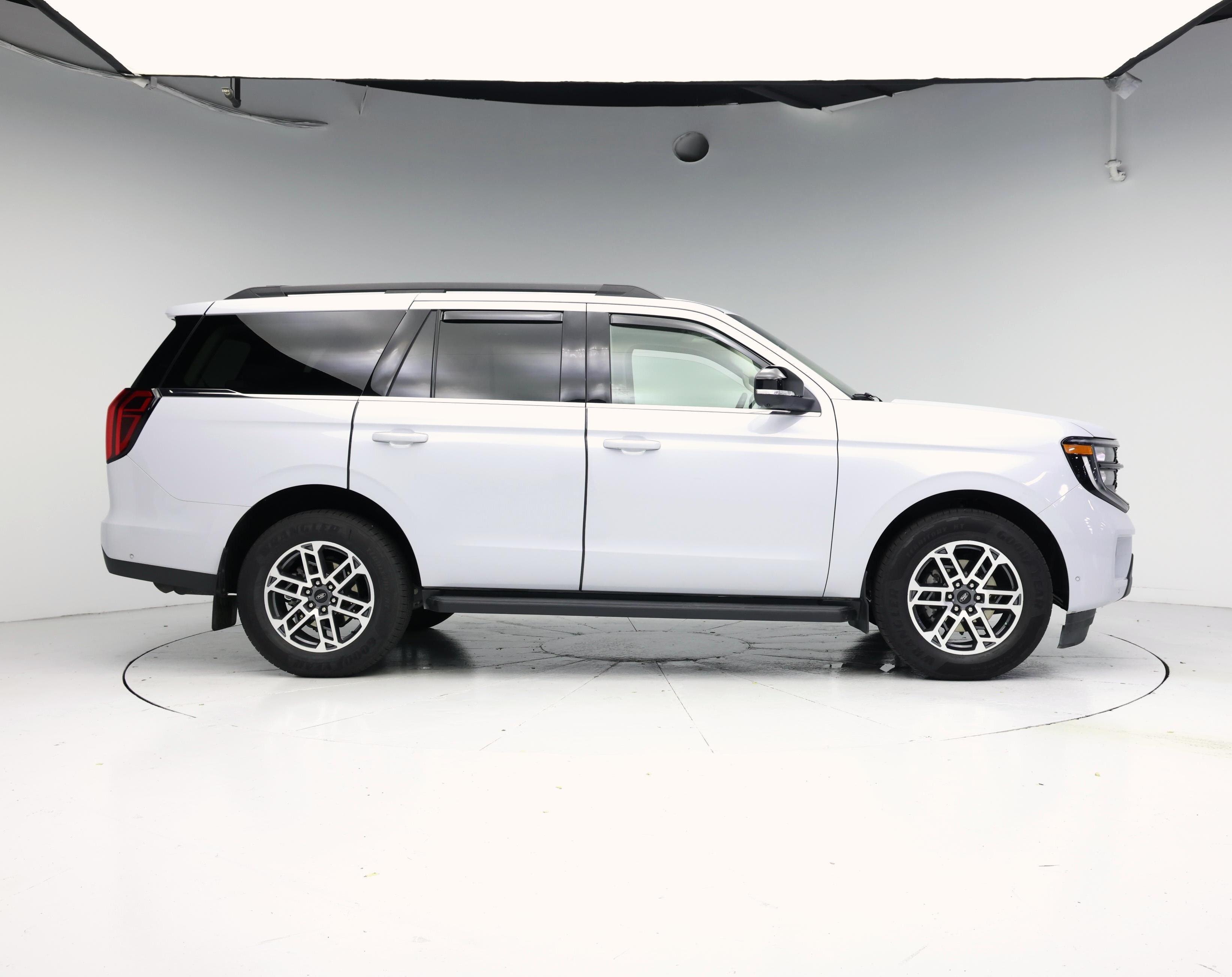 Thumbnail: 2025 Ford Expedition - 7