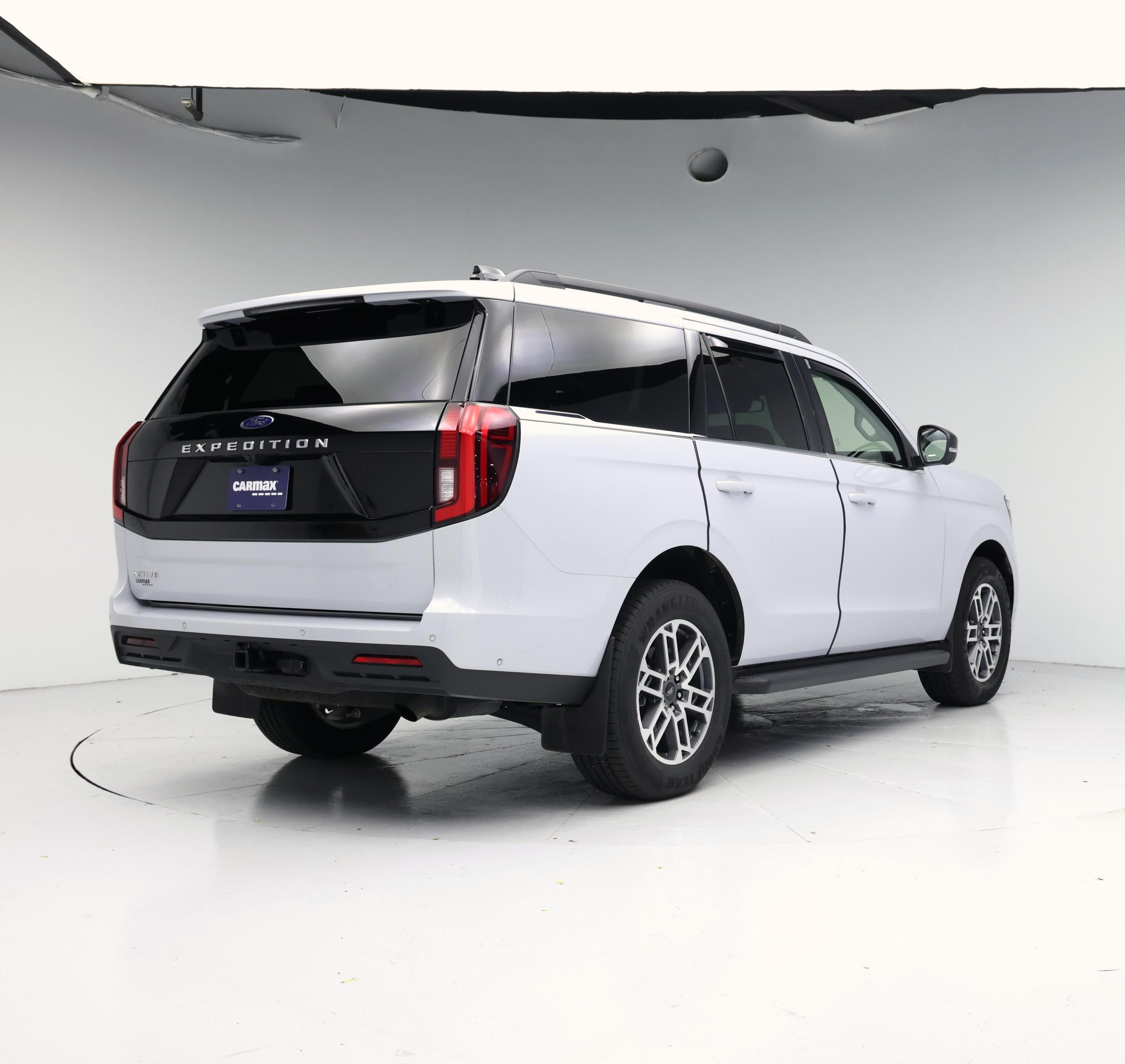 Thumbnail: 2025 Ford Expedition - 8