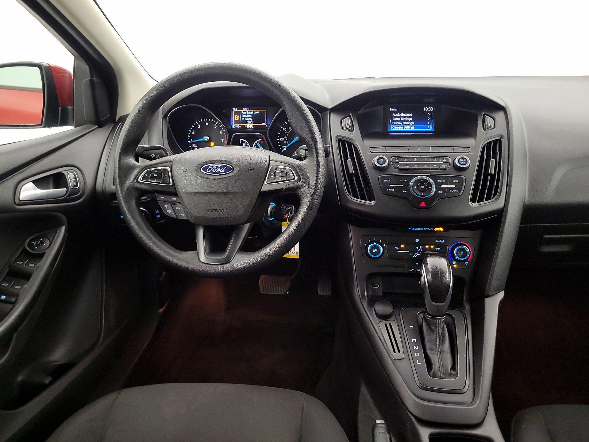 Thumbnail: 2018 Ford Focus - 10