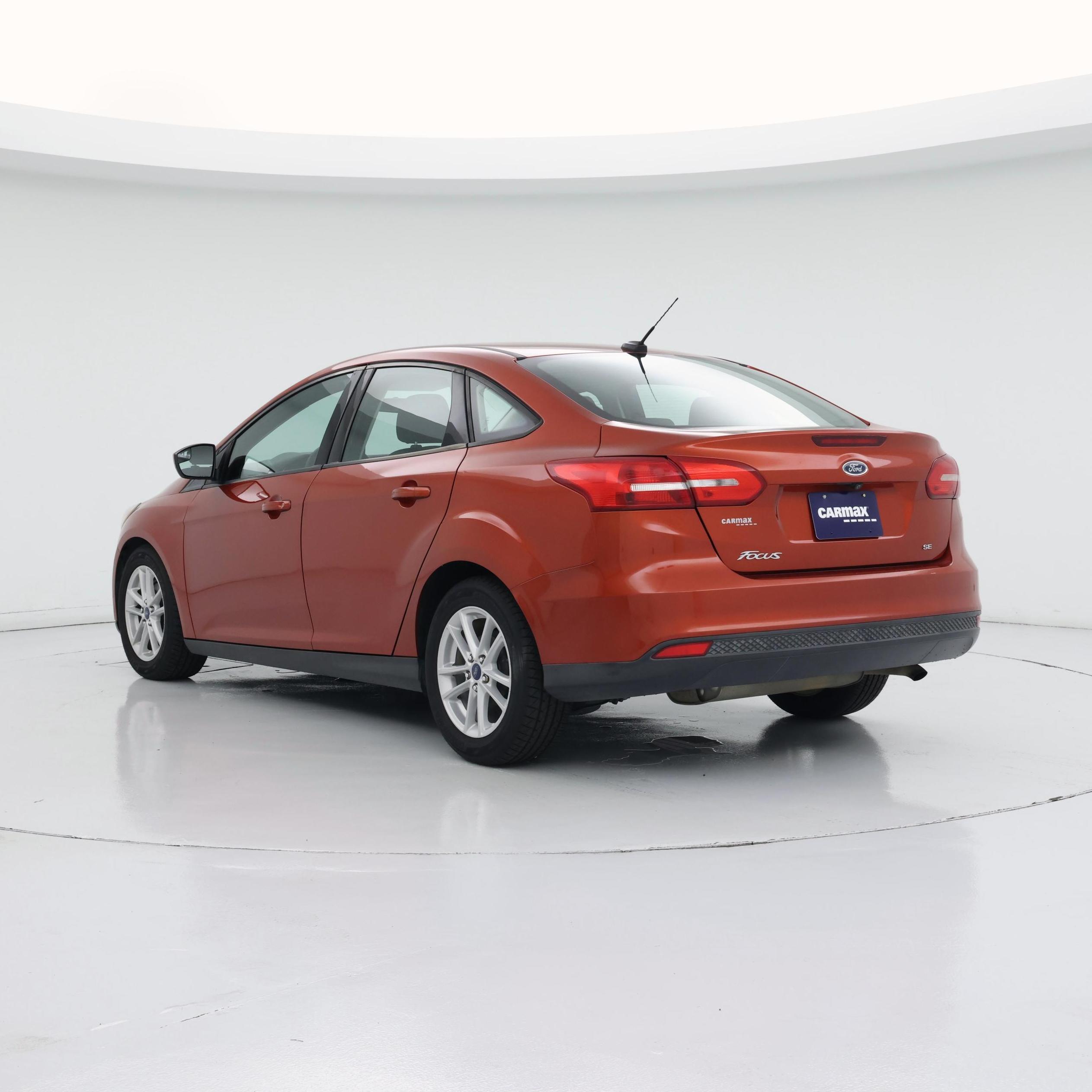 Thumbnail: 2018 Ford Focus - 2