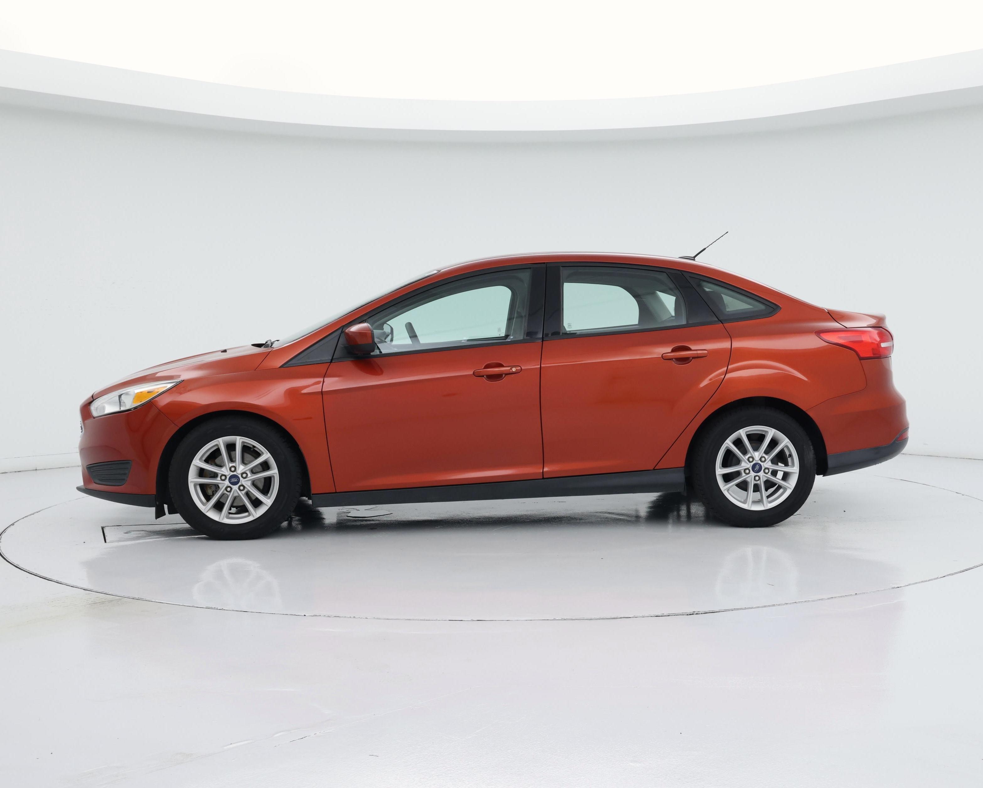 Thumbnail: 2018 Ford Focus - 3