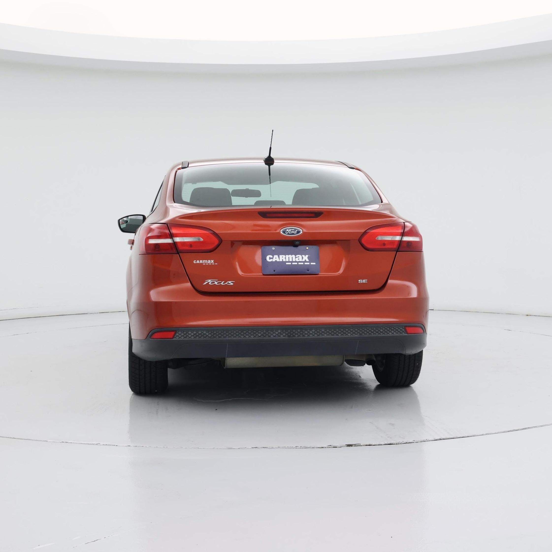 Thumbnail: 2018 Ford Focus - 6