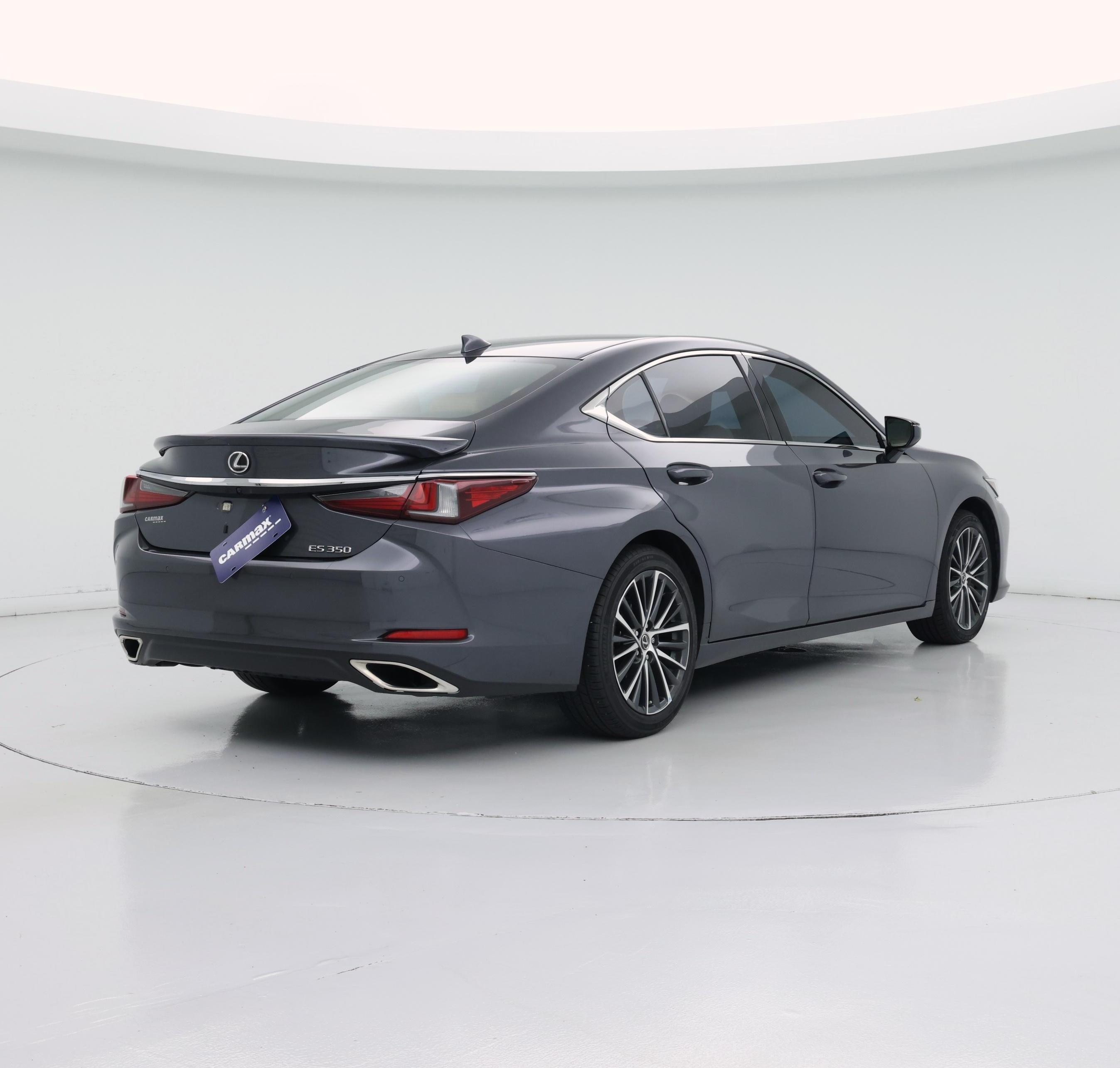 Thumbnail: 2023 Lexus ES - 8