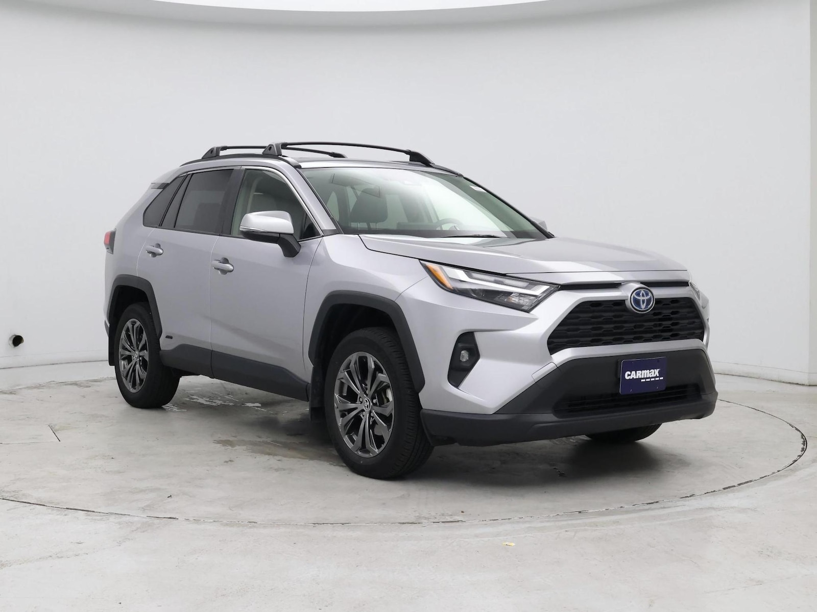 2023 Toyota RAV4 XLE Premium - Photo 2