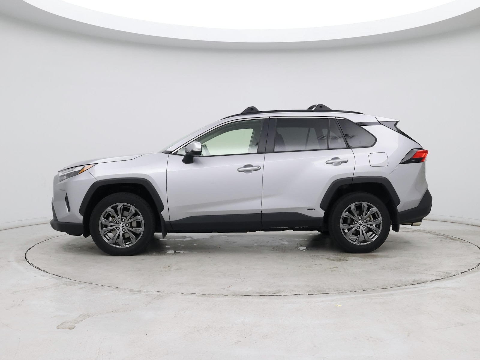 2023 Toyota RAV4 XLE Premium - Photo 3