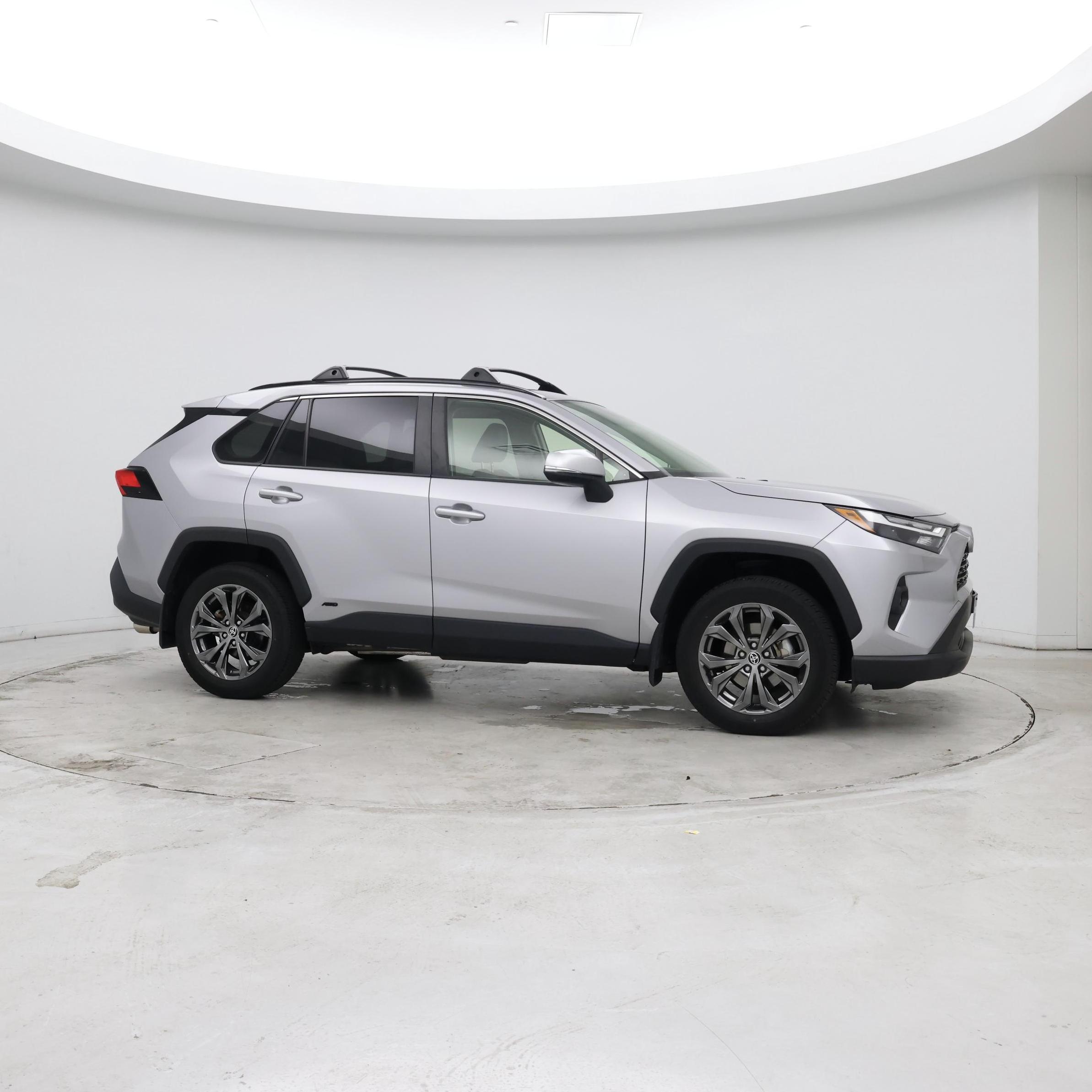 Thumbnail: 2023 Toyota RAV4 - 7