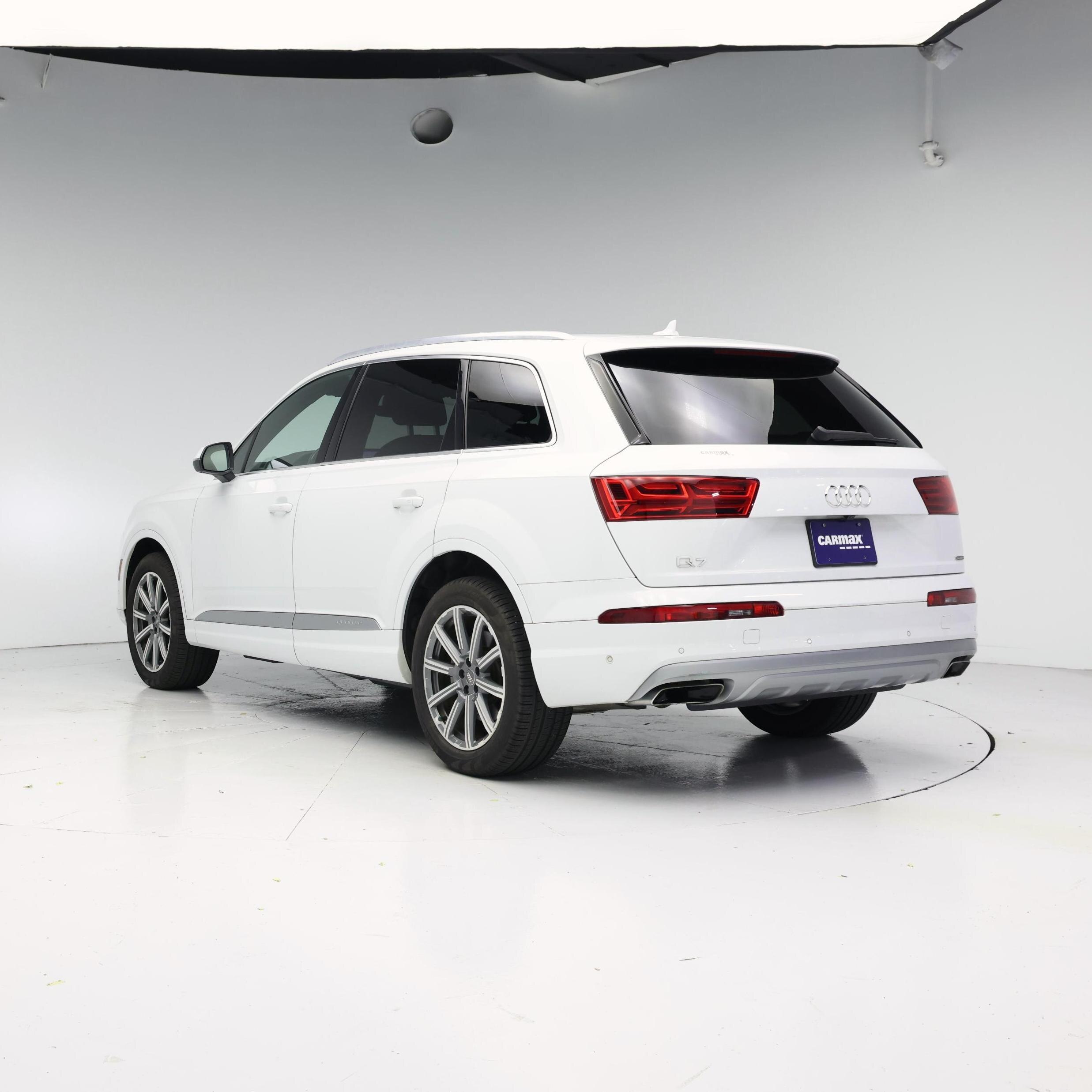 Thumbnail: 2019 Audi Q7 - 2