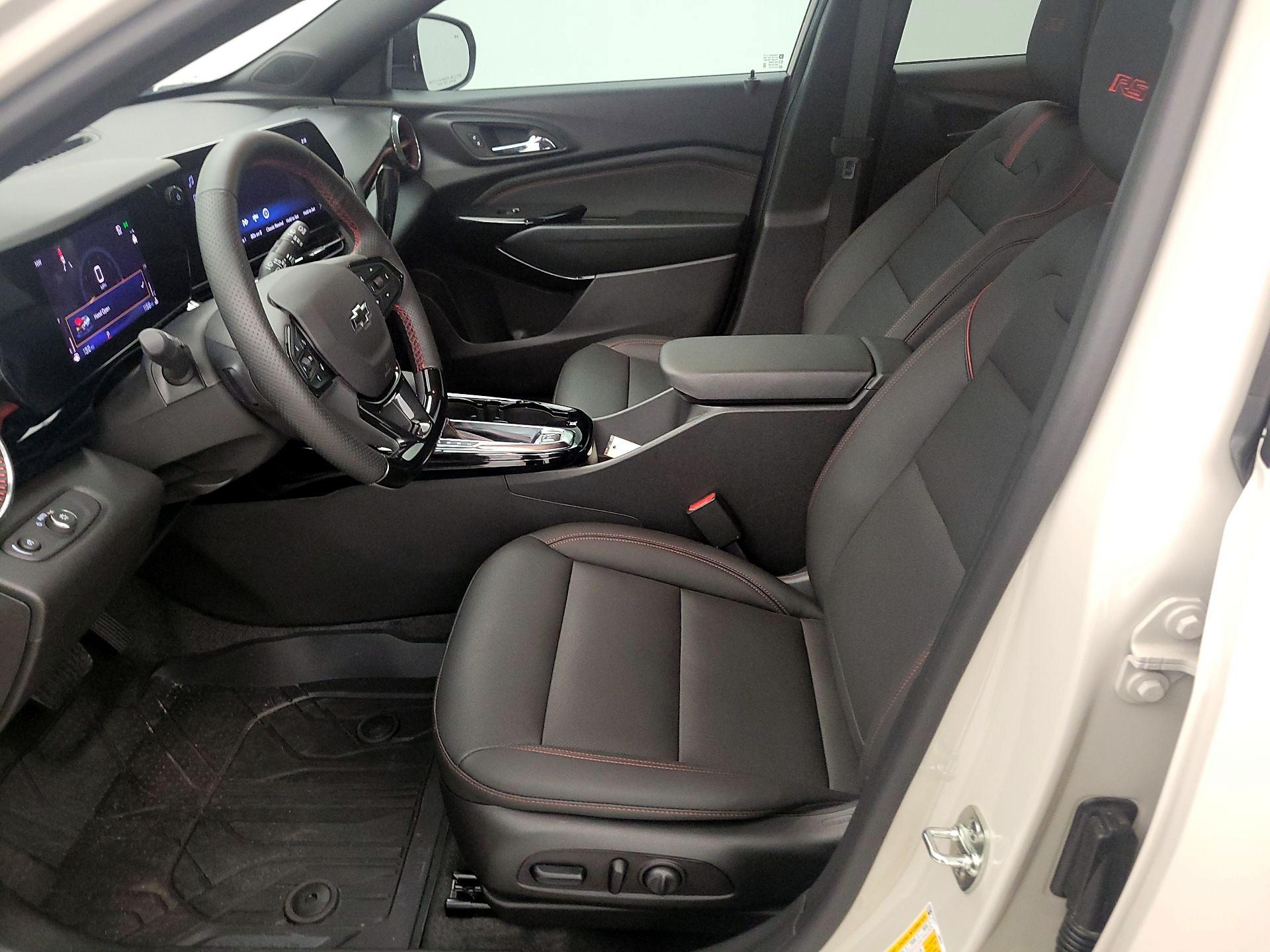 Thumbnail: 2026 Chevrolet Trax - 11