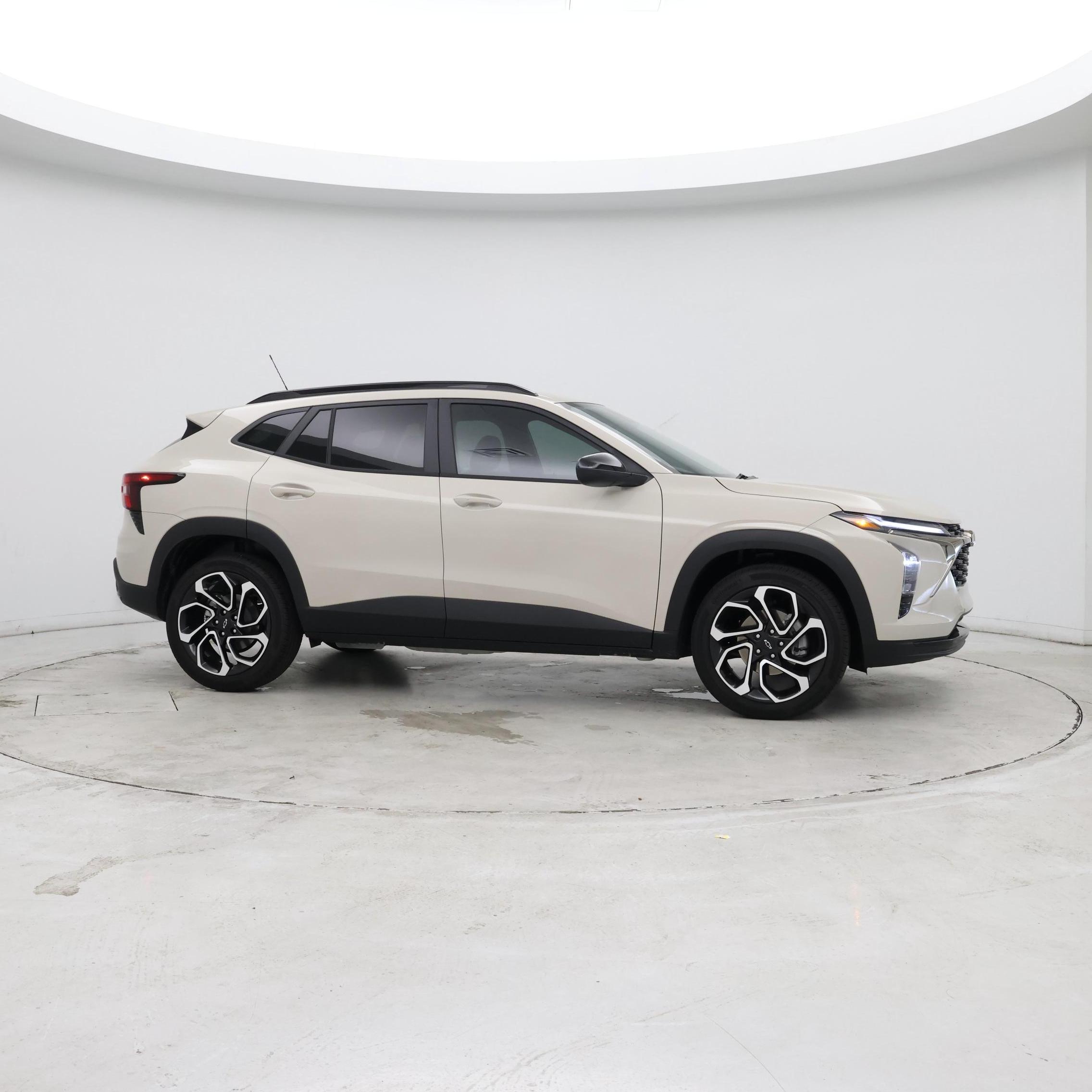 Thumbnail: 2026 Chevrolet Trax - 7