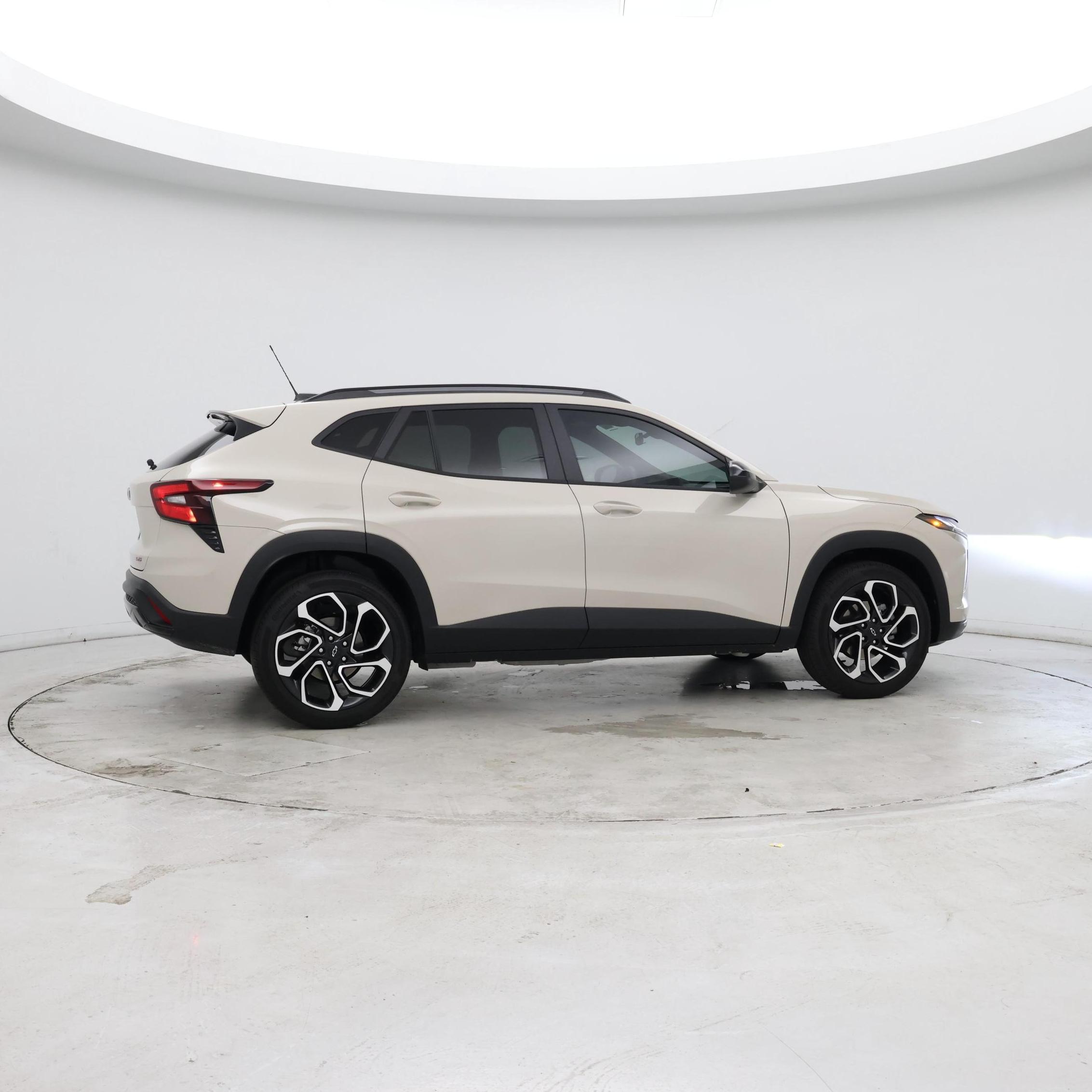 Thumbnail: 2026 Chevrolet Trax - 8
