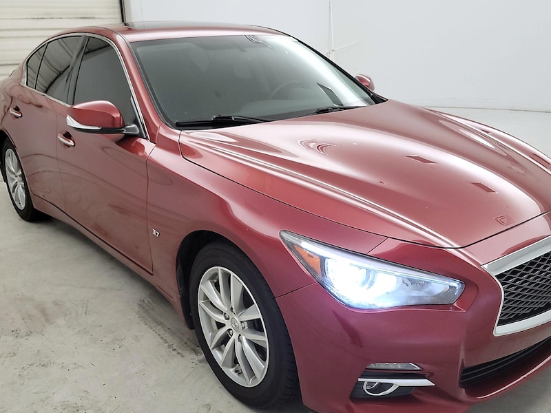 2015 Infiniti Q50 Premium