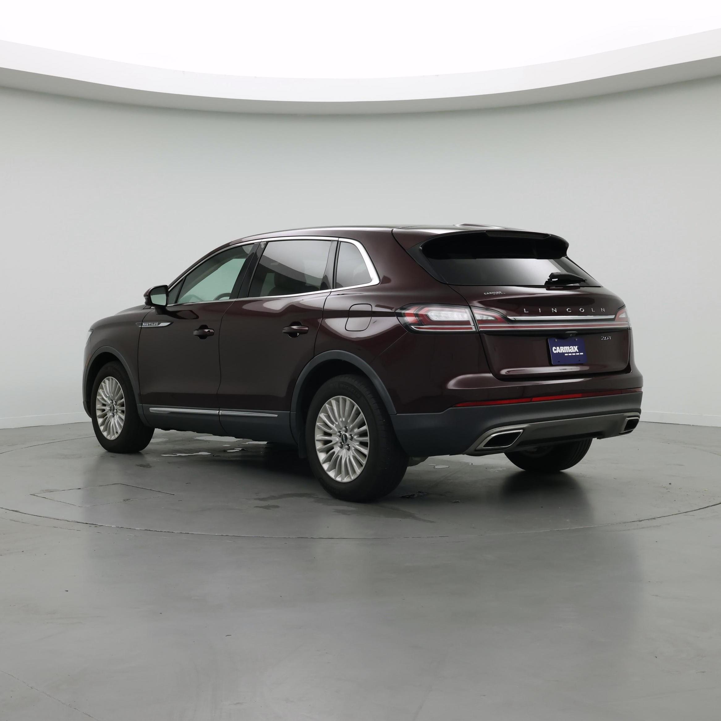Thumbnail: 2019 Lincoln Nautilus - 2