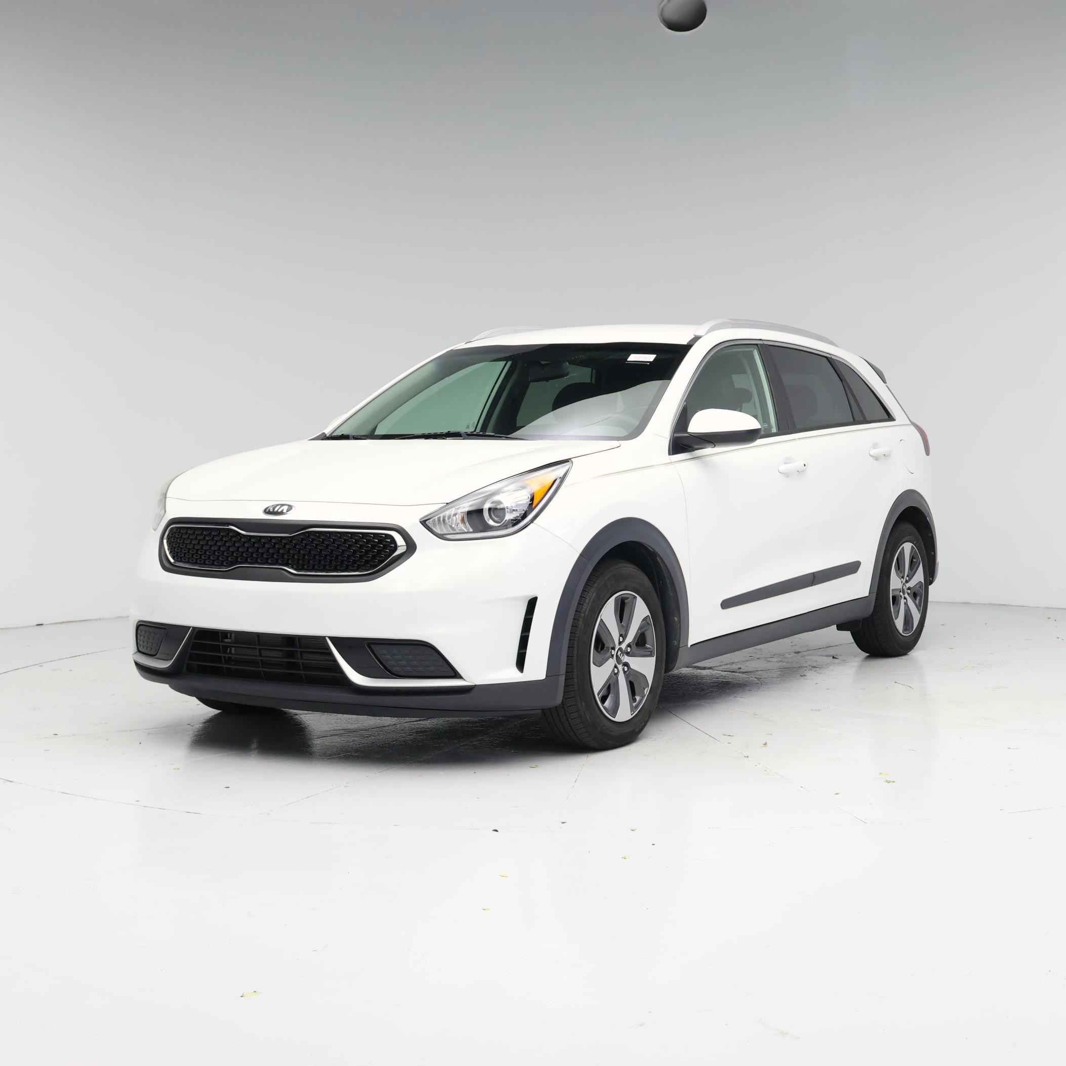 Thumbnail: 2017 Kia Niro - 4