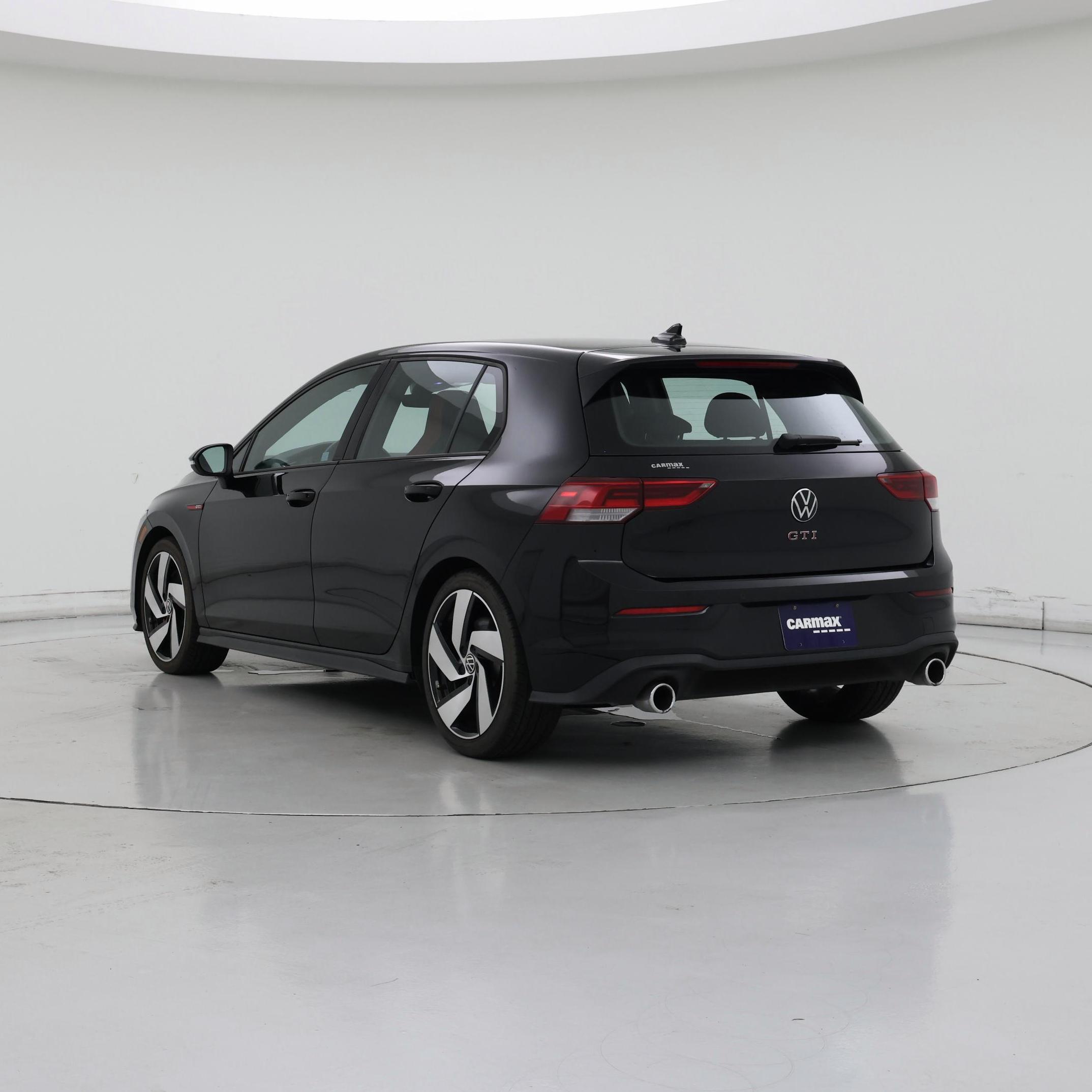 Thumbnail: 2024 Volkswagen Golf - 2