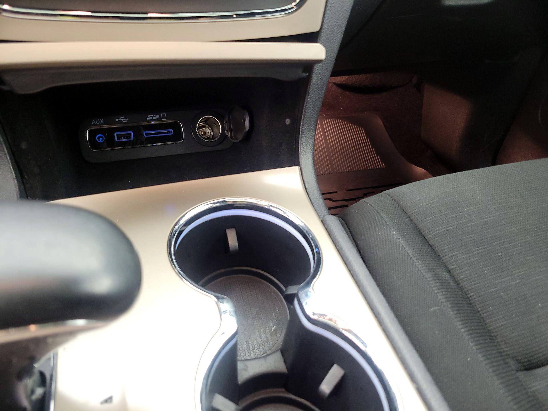 Thumbnail: 2014 Jeep Grand Cherokee - 17