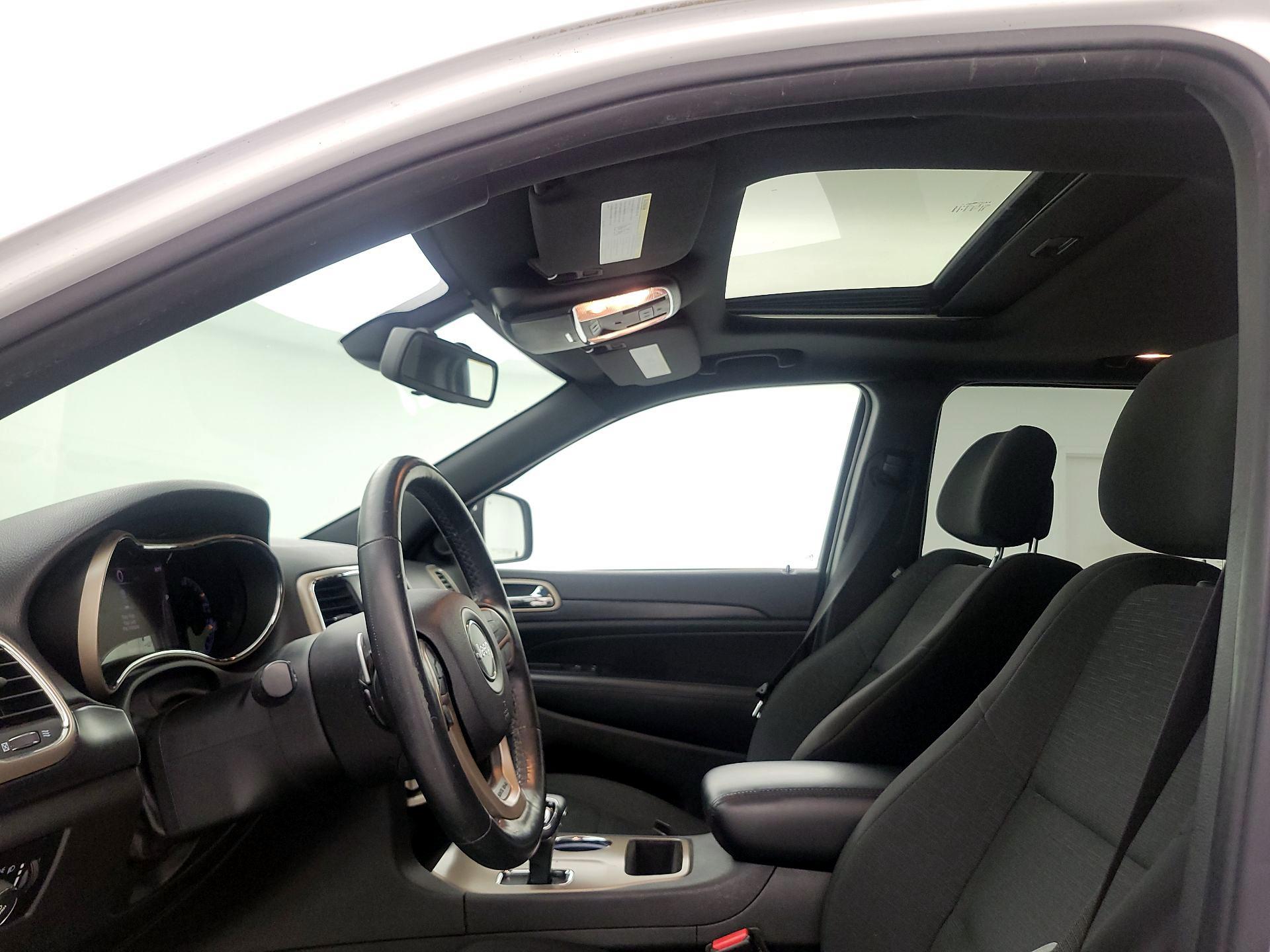 Thumbnail: 2014 Jeep Grand Cherokee - 18