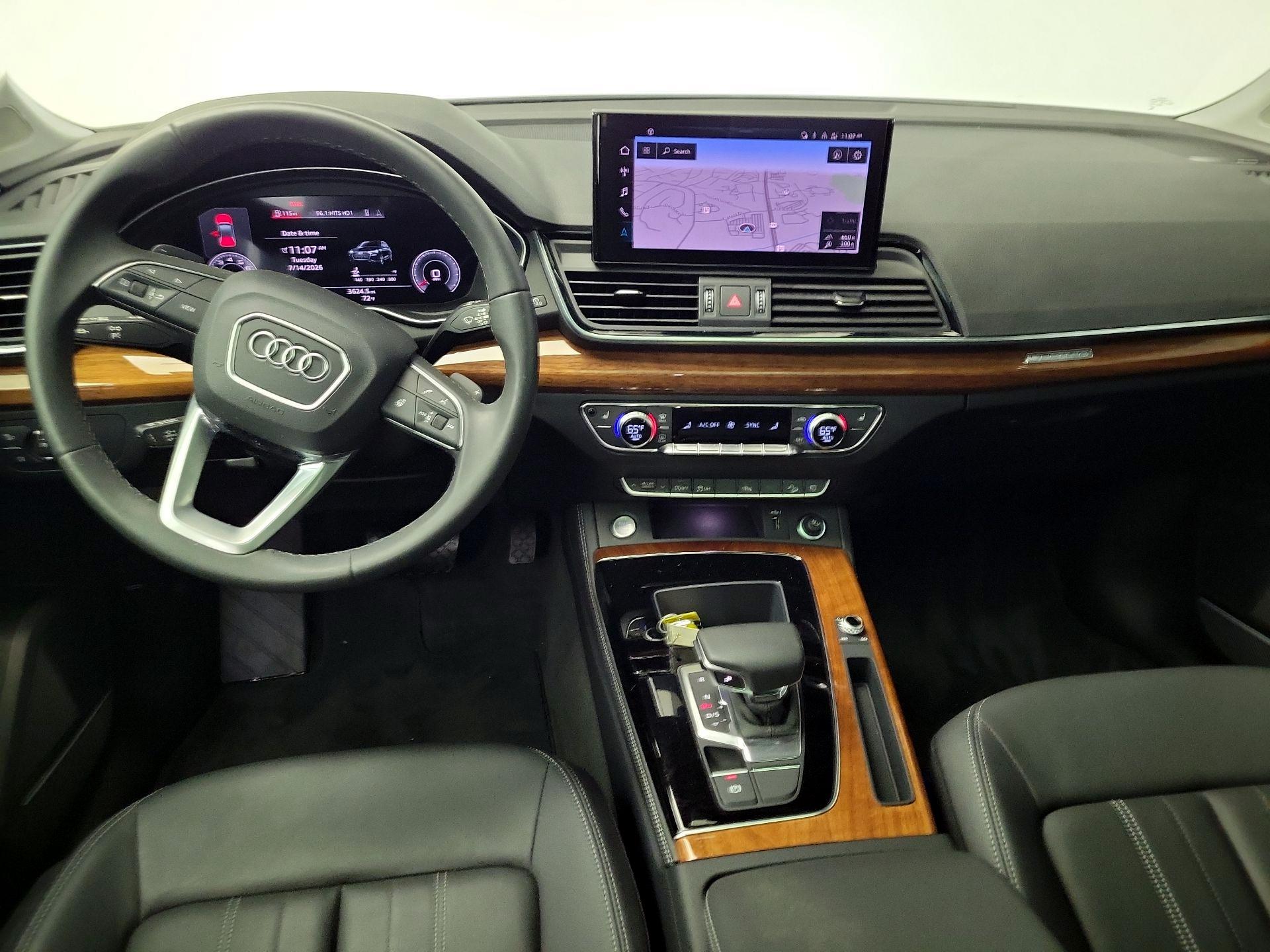 Thumbnail: 2023 Audi Q5 - 9