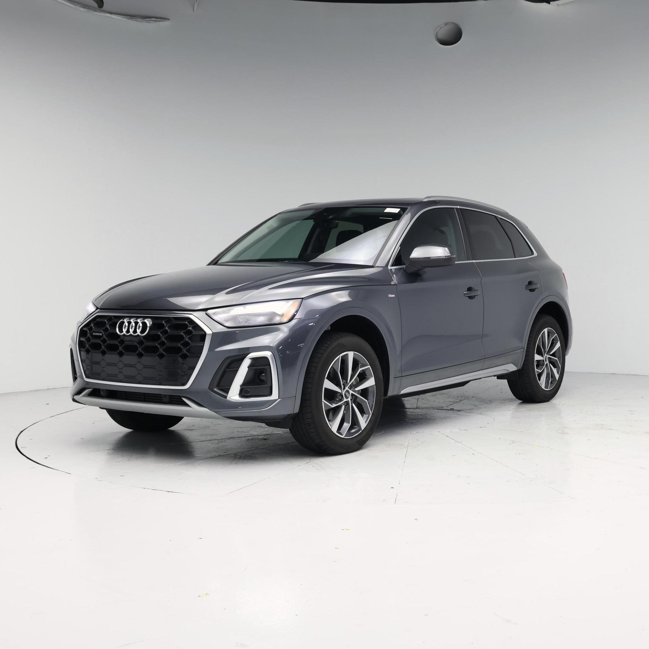 Thumbnail: 2023 Audi Q5 - 4