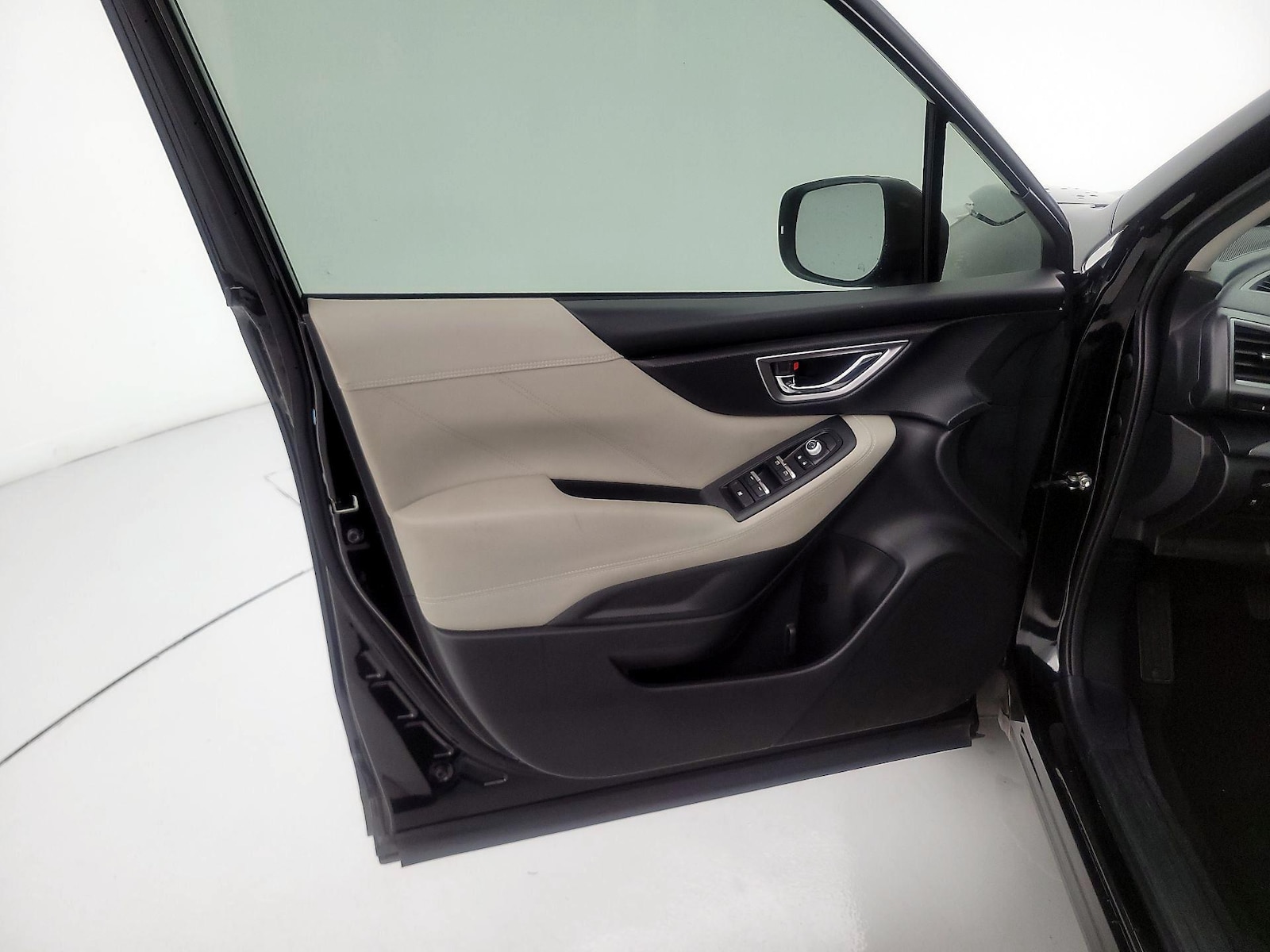 2021 Subaru Forester Limited - Photo 13