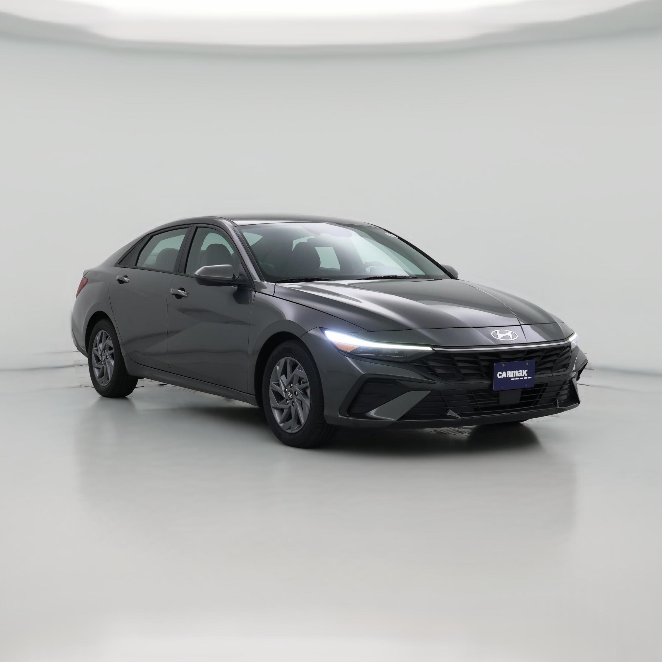 Thumbnail: 2024 Hyundai Elantra - 1