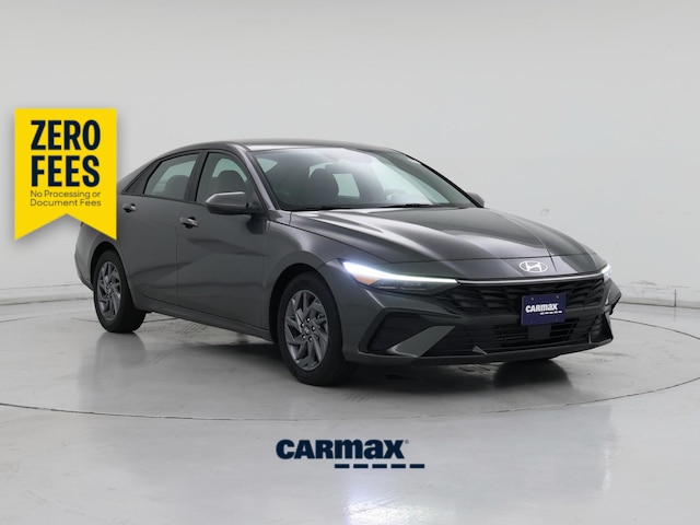 Gray 2024 Hyundai Elantra Sedan Front-Wheel Drive Automatic