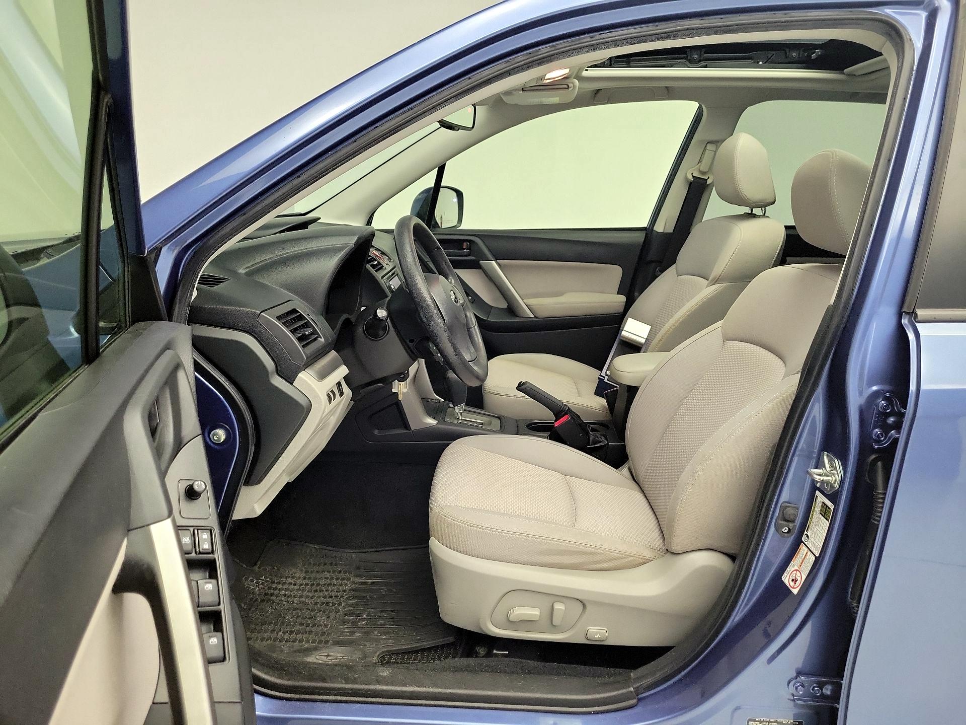 Thumbnail: 2015 Subaru Forester - 11
