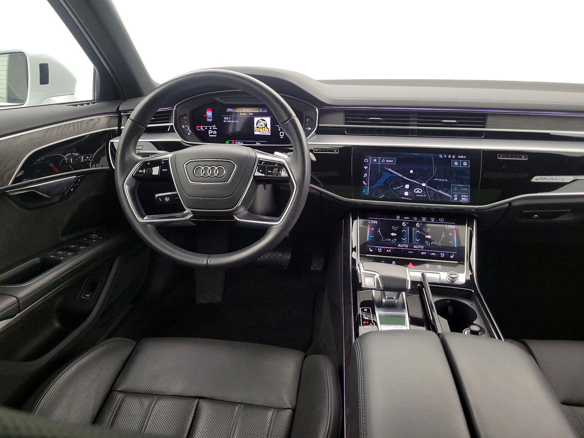 Thumbnail: 2022 Audi A8 - 10