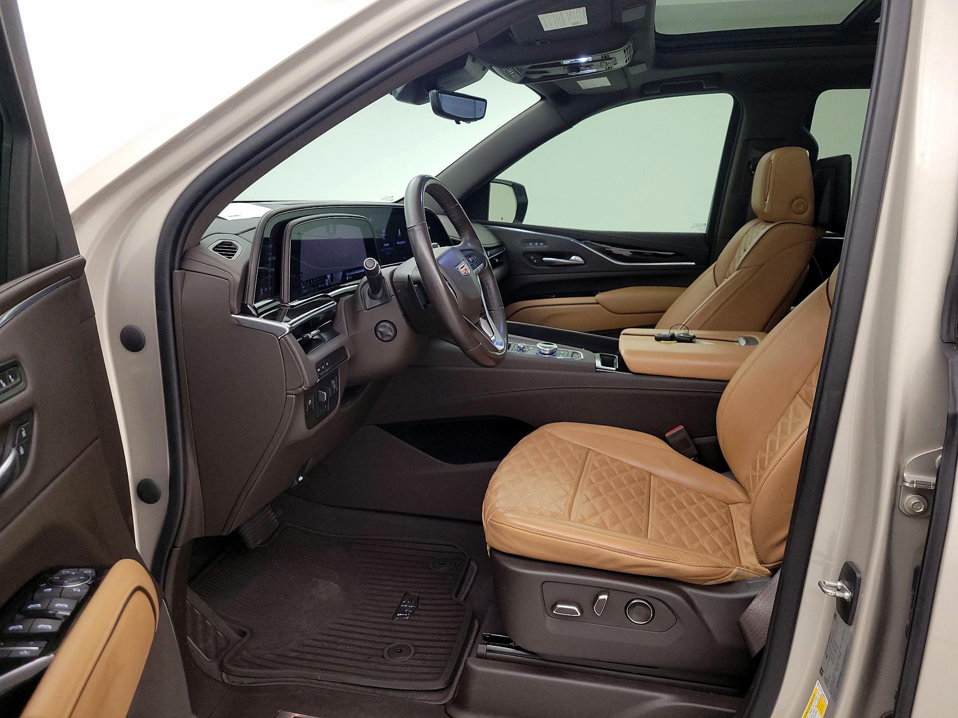 Thumbnail: 2021 Cadillac Escalade - 11