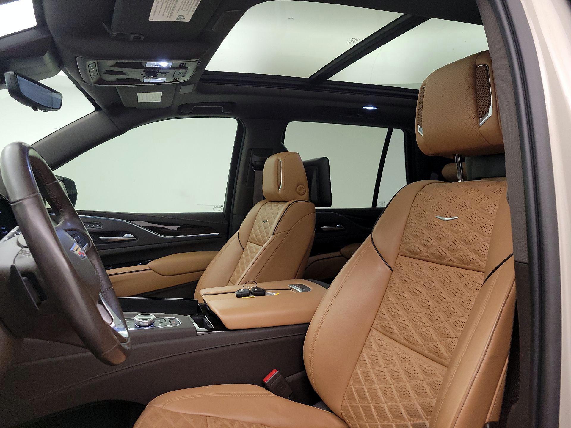 Thumbnail: 2021 Cadillac Escalade - 19