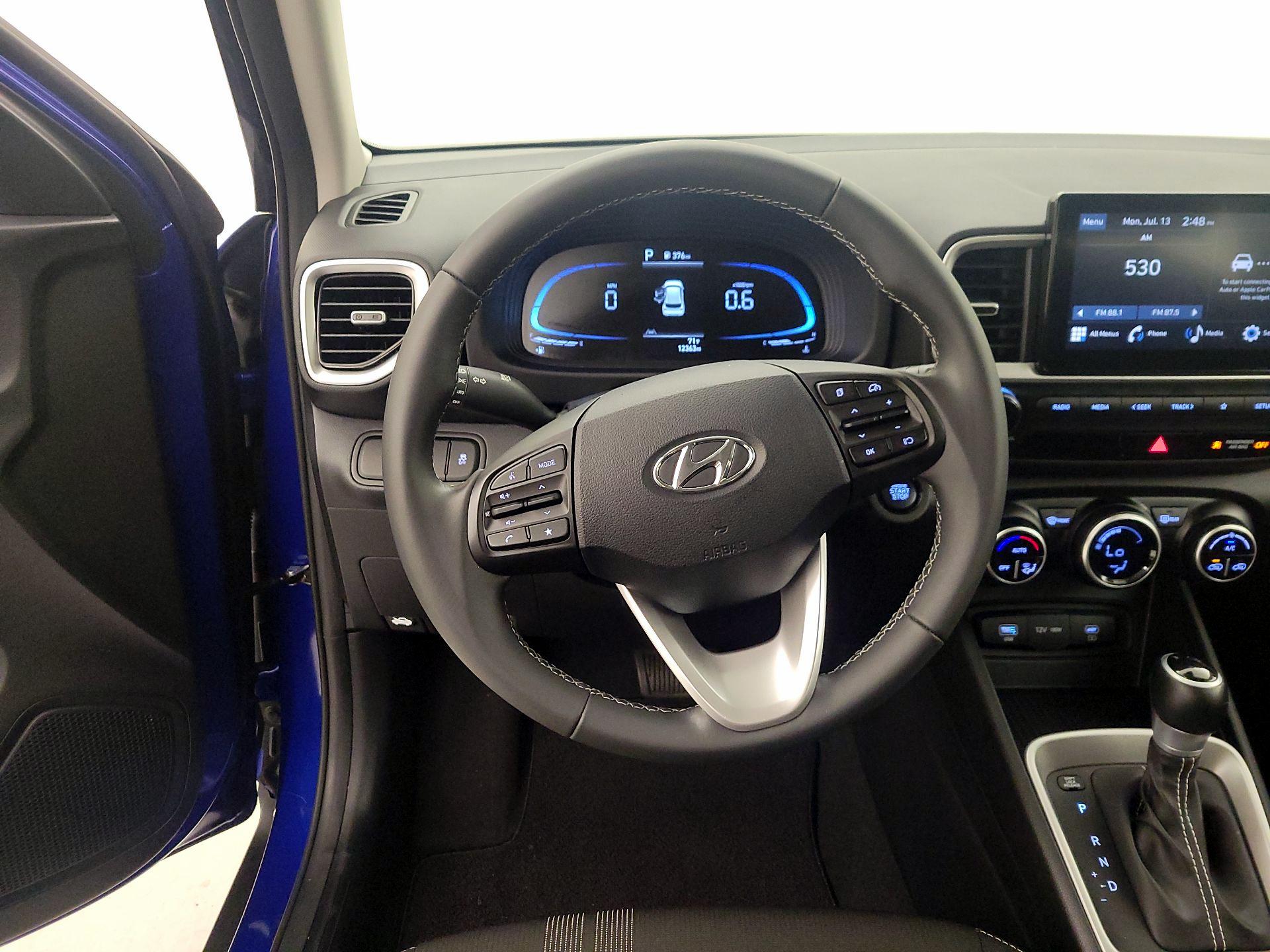 Thumbnail: 2025 Hyundai Venue - 10