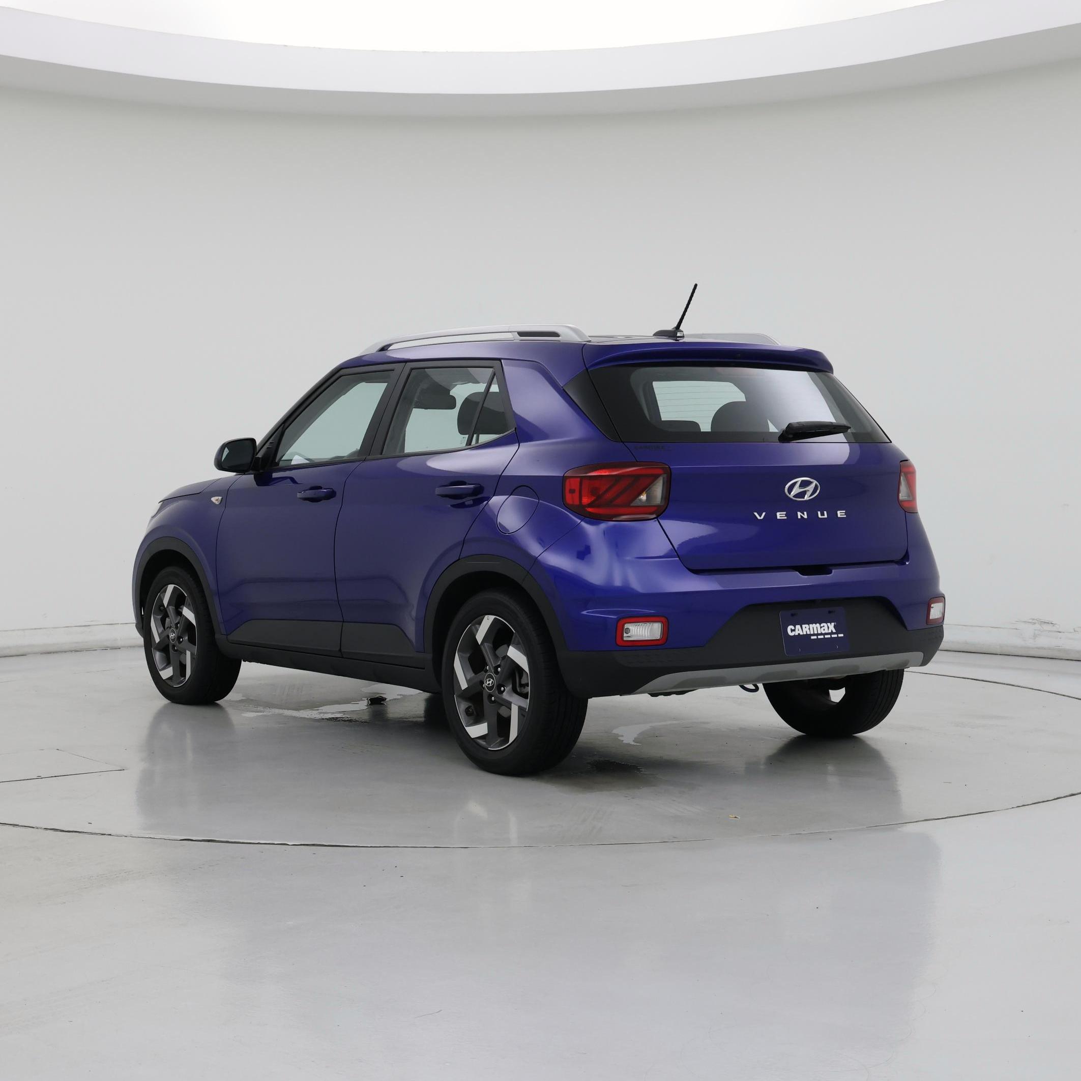 Thumbnail: 2025 Hyundai Venue - 2