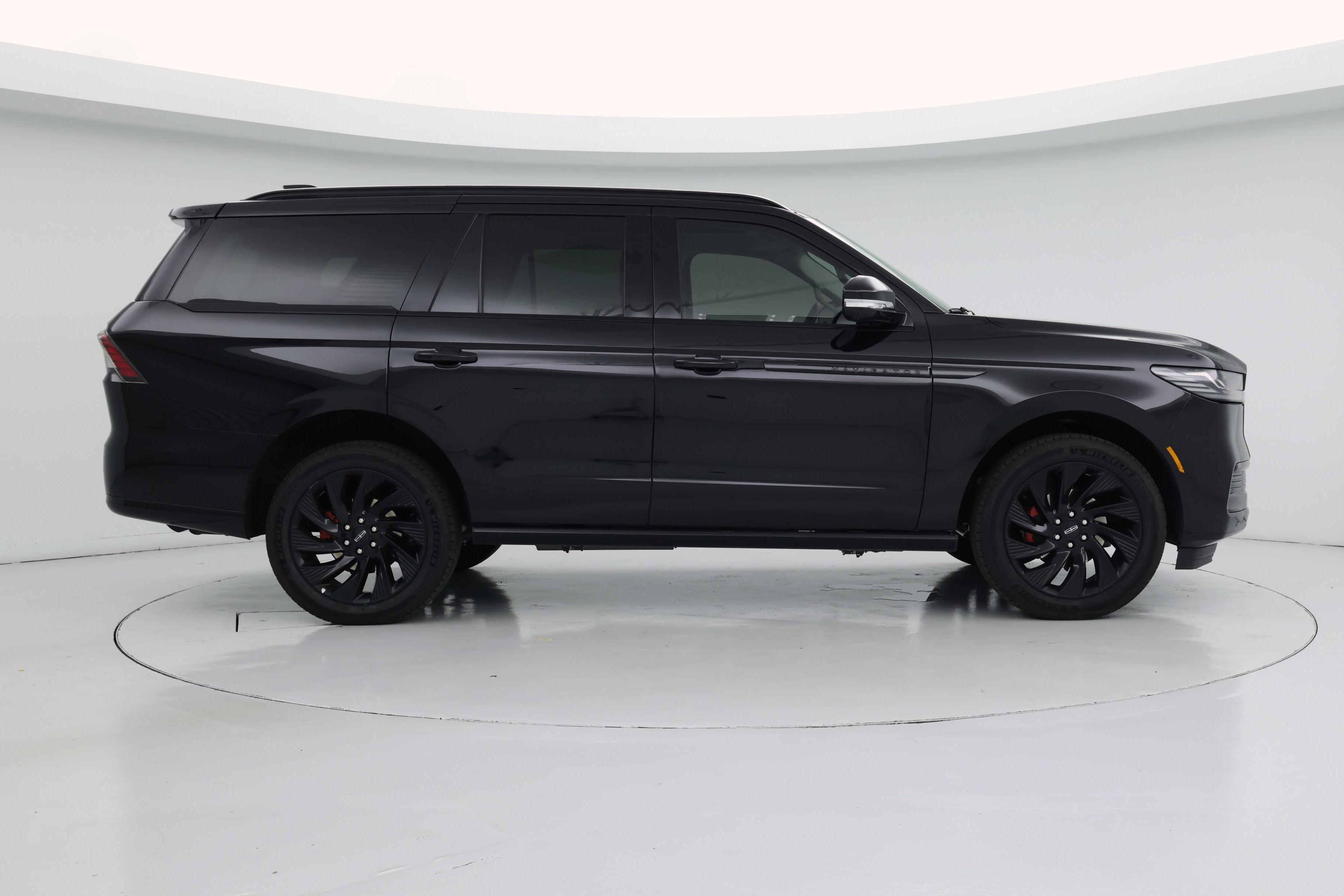 Thumbnail: 2026 Lincoln Navigator - 7