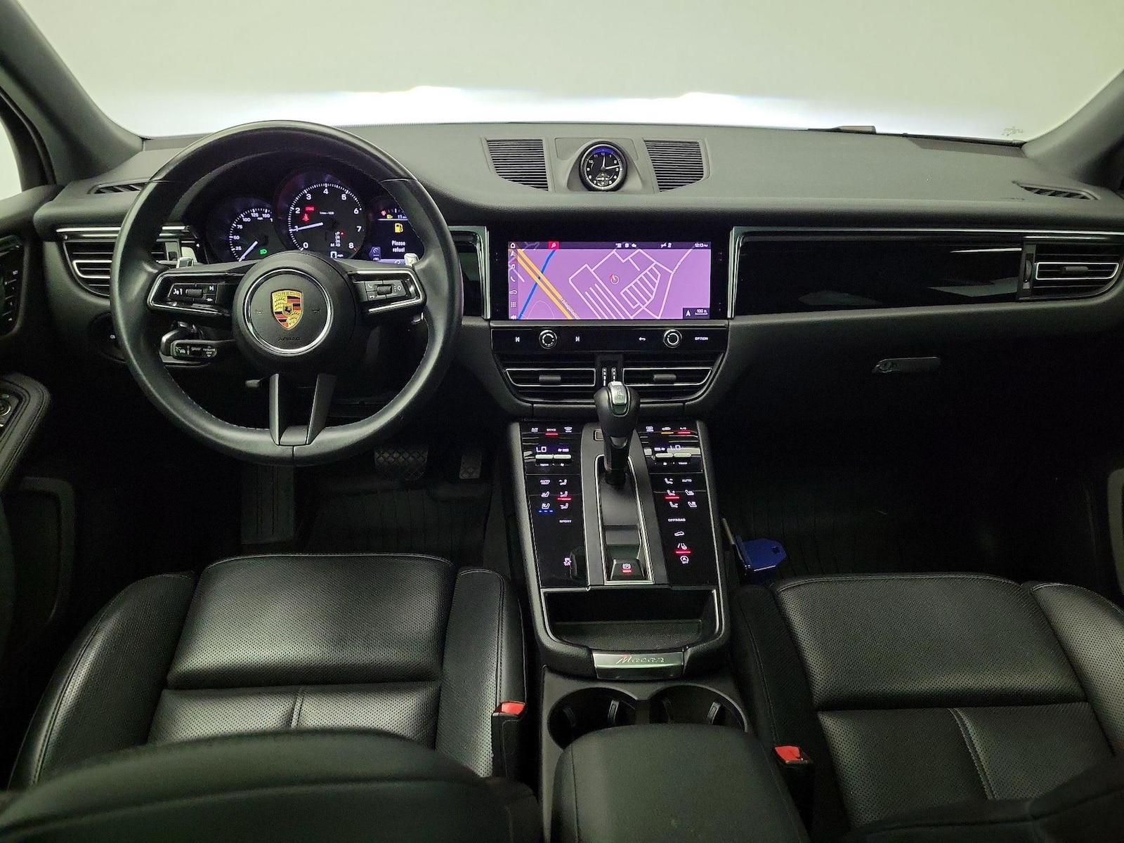 2024 Porsche Macan Base - Photo 10