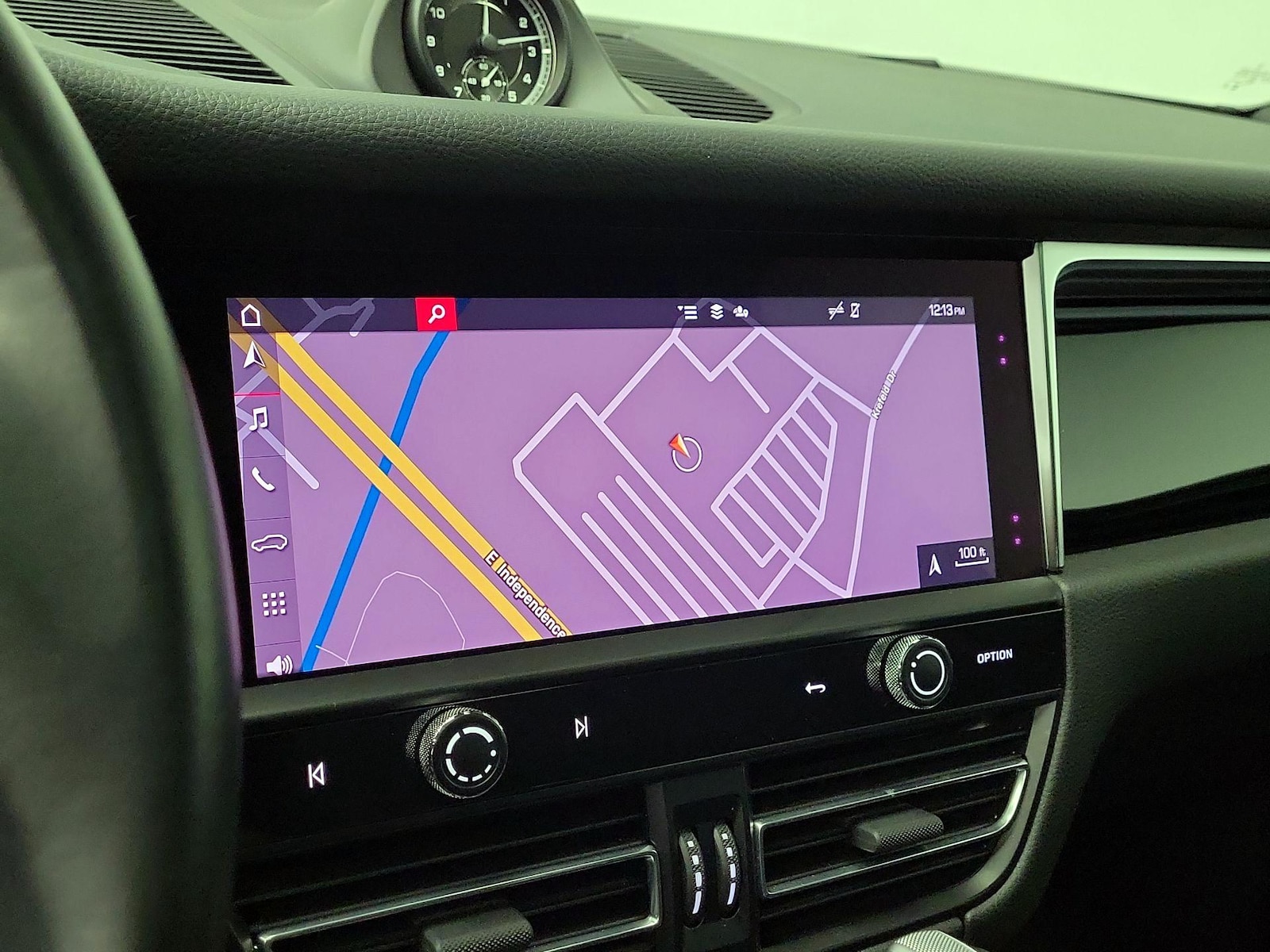 2024 Porsche Macan Base - Photo 15