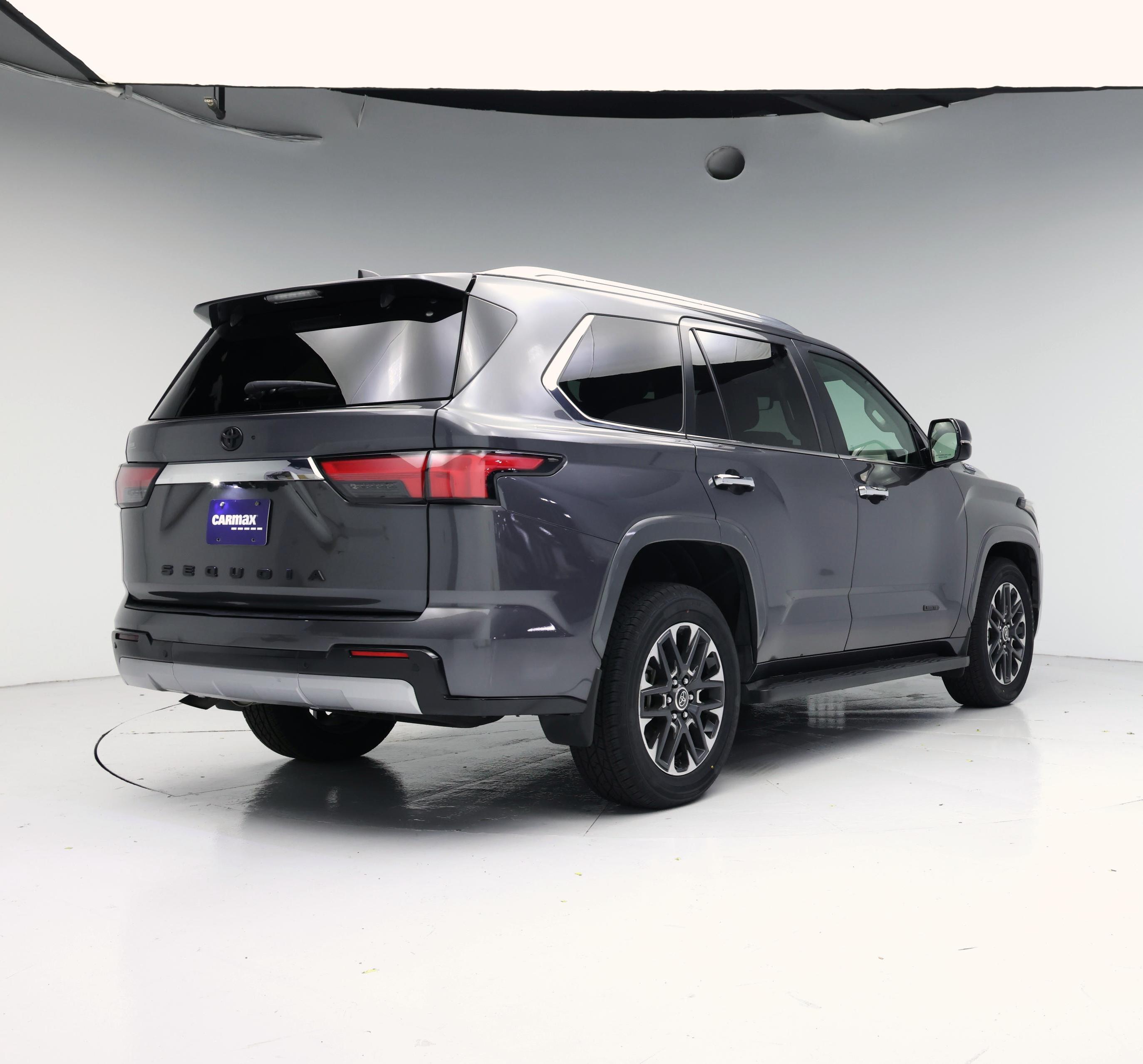 Thumbnail: 2024 Toyota Sequoia - 8