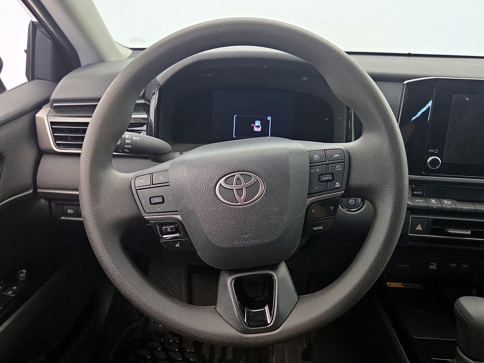 Thumbnail: 2025 Toyota Camry - 10