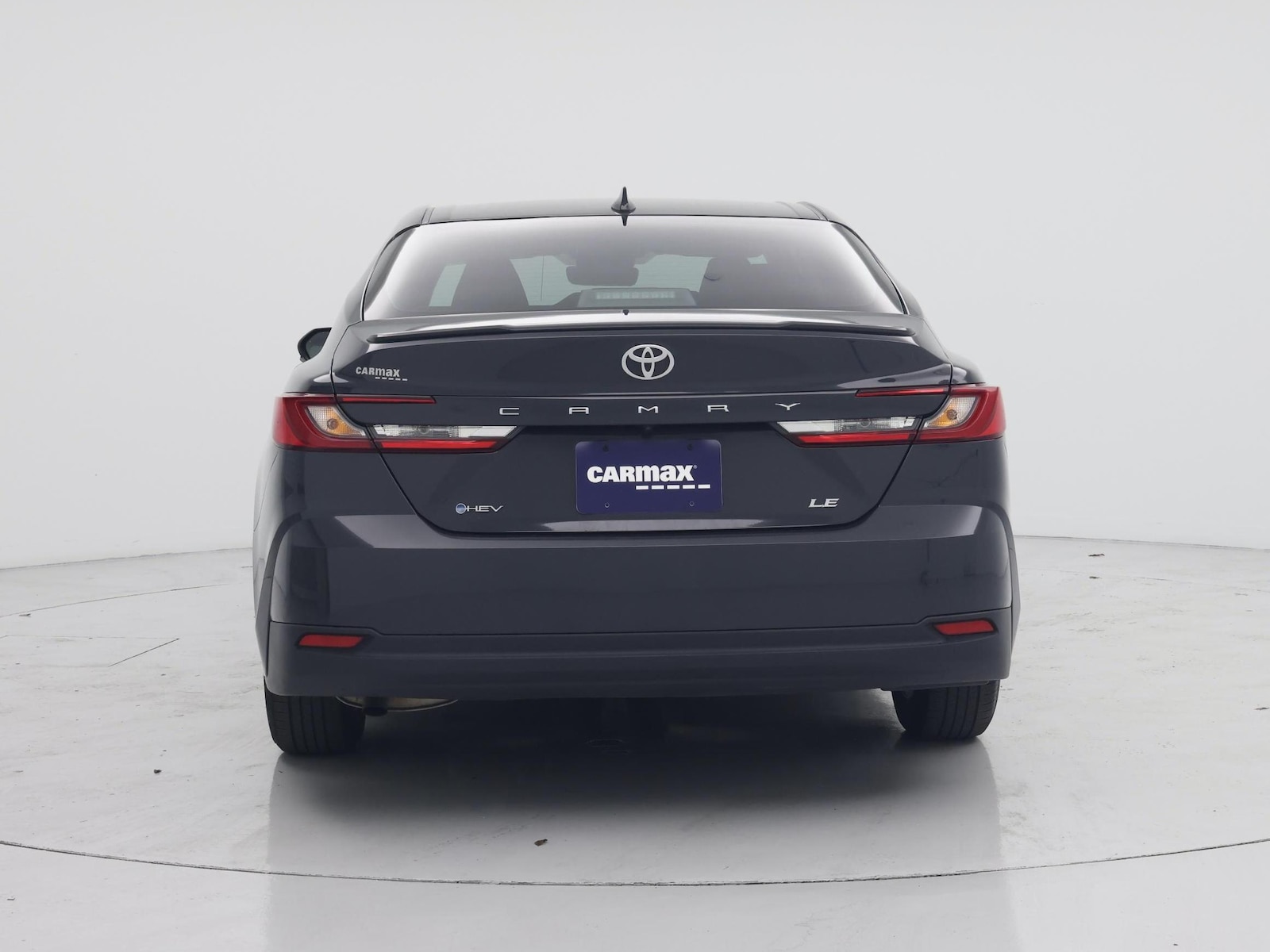 2025 Toyota Camry LE - Photo 7