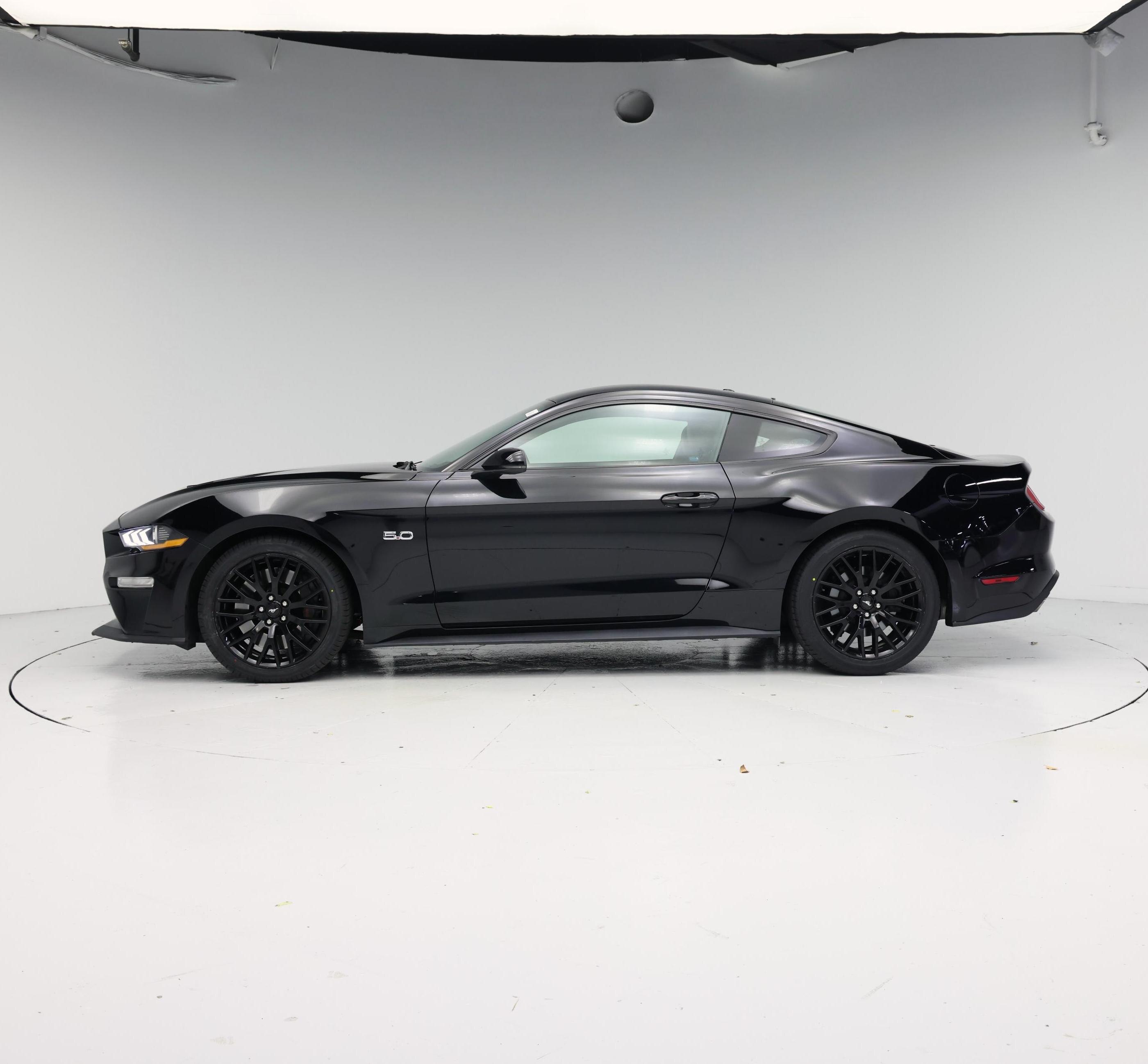 Thumbnail: 2018 Ford Mustang - 3