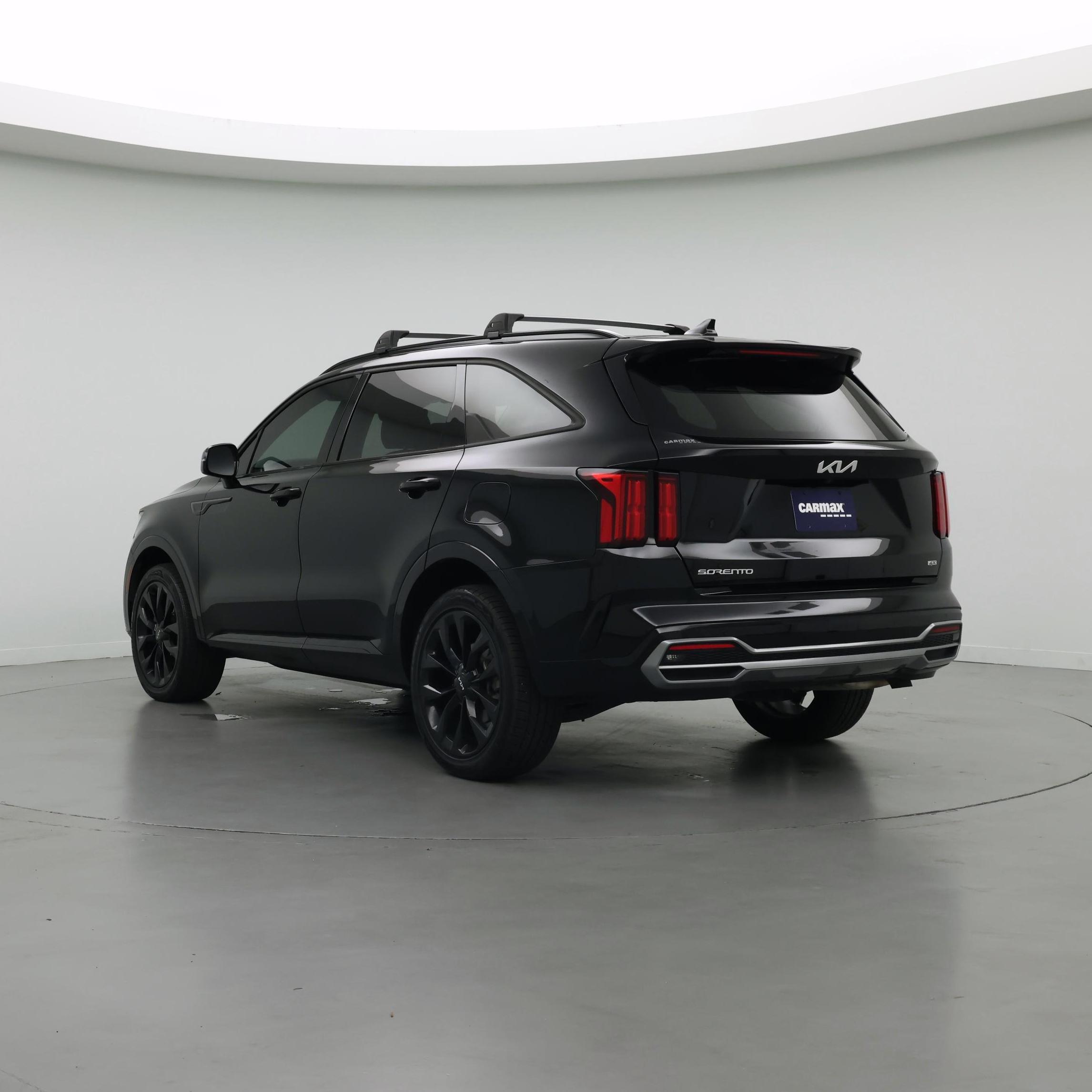 Thumbnail: 2023 Kia Sorento - 2
