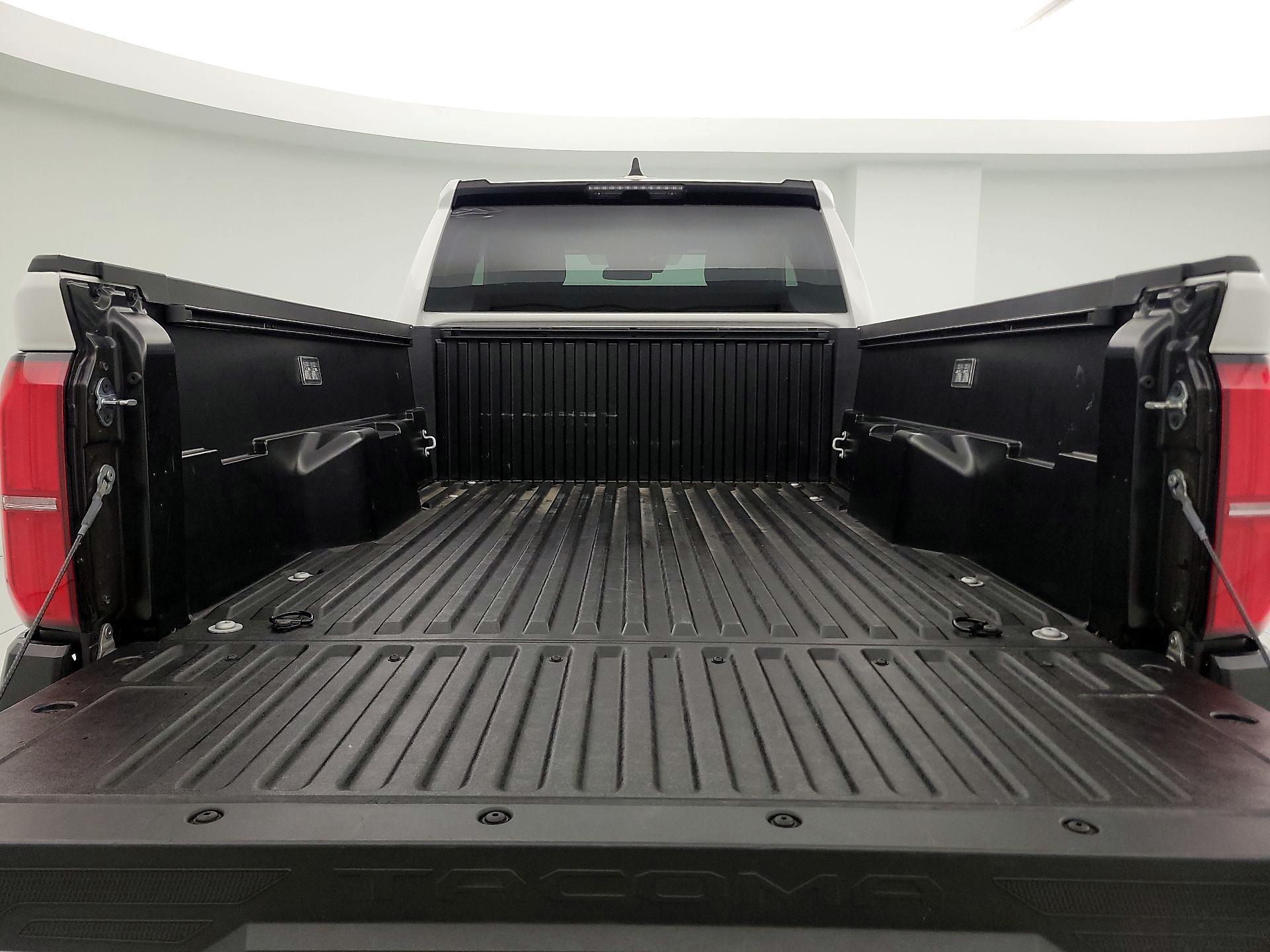 Thumbnail: 2025 Toyota Tacoma - 19