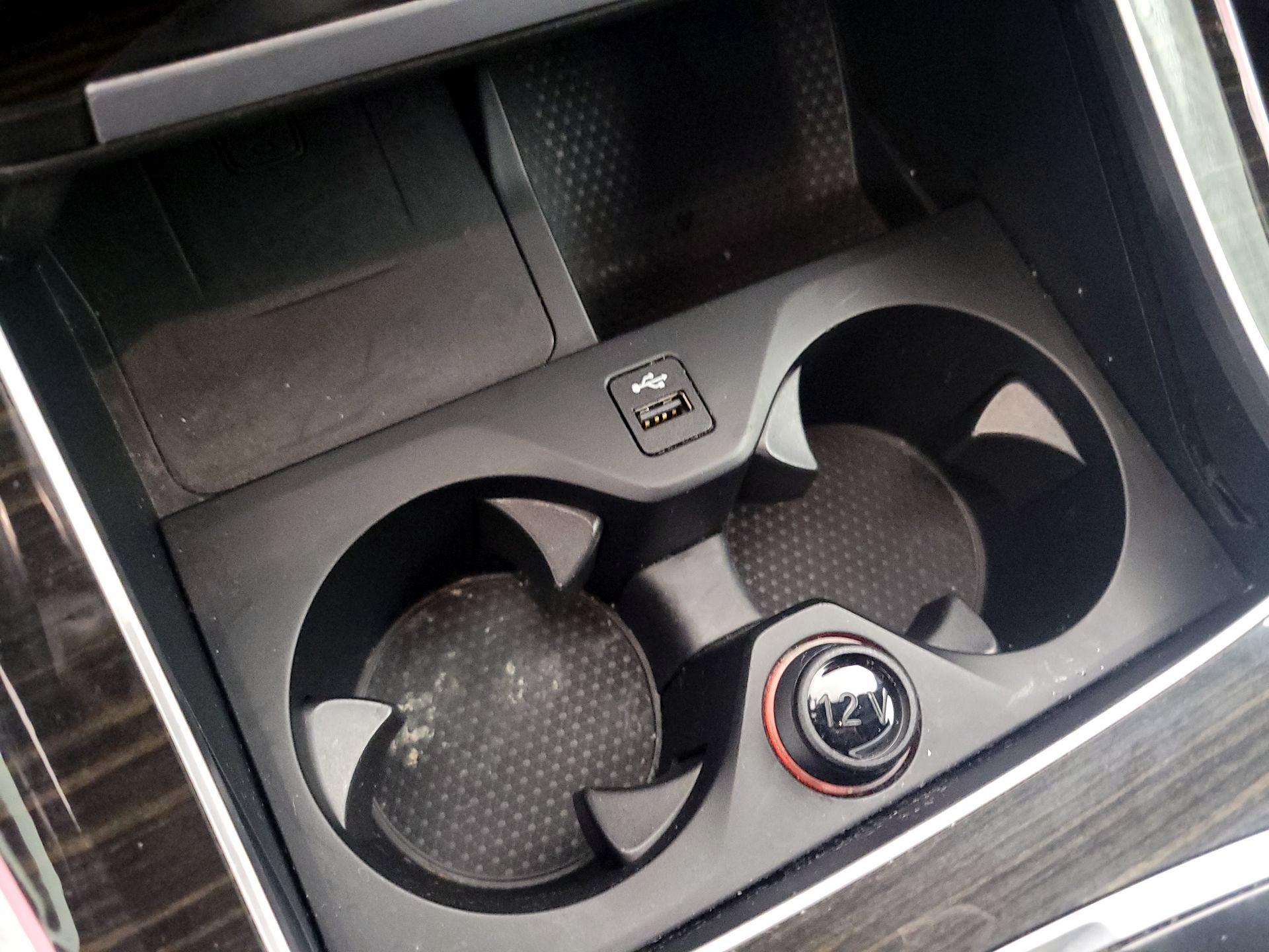 Thumbnail: 2021 BMW X5 - 16