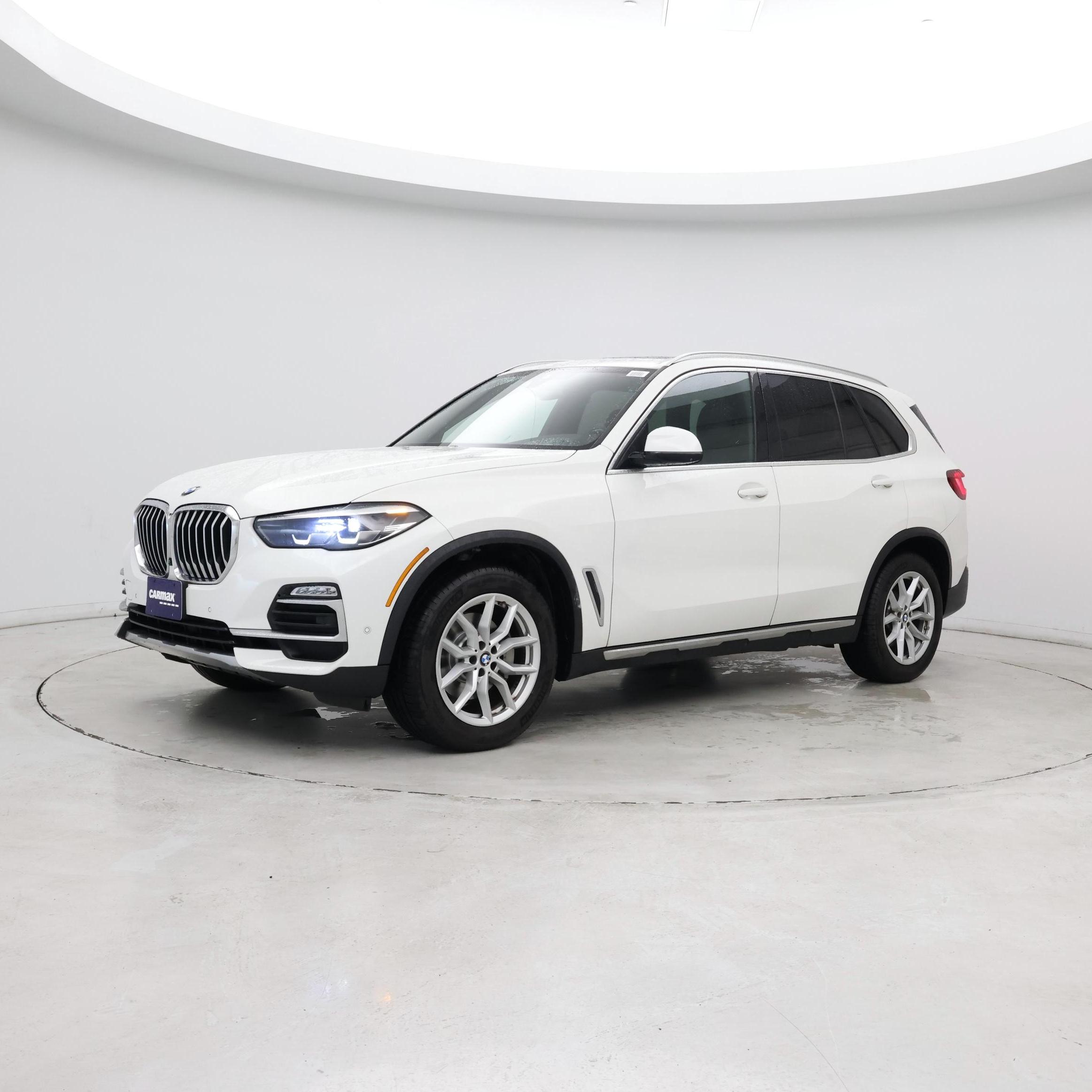 Thumbnail: 2021 BMW X5 - 3