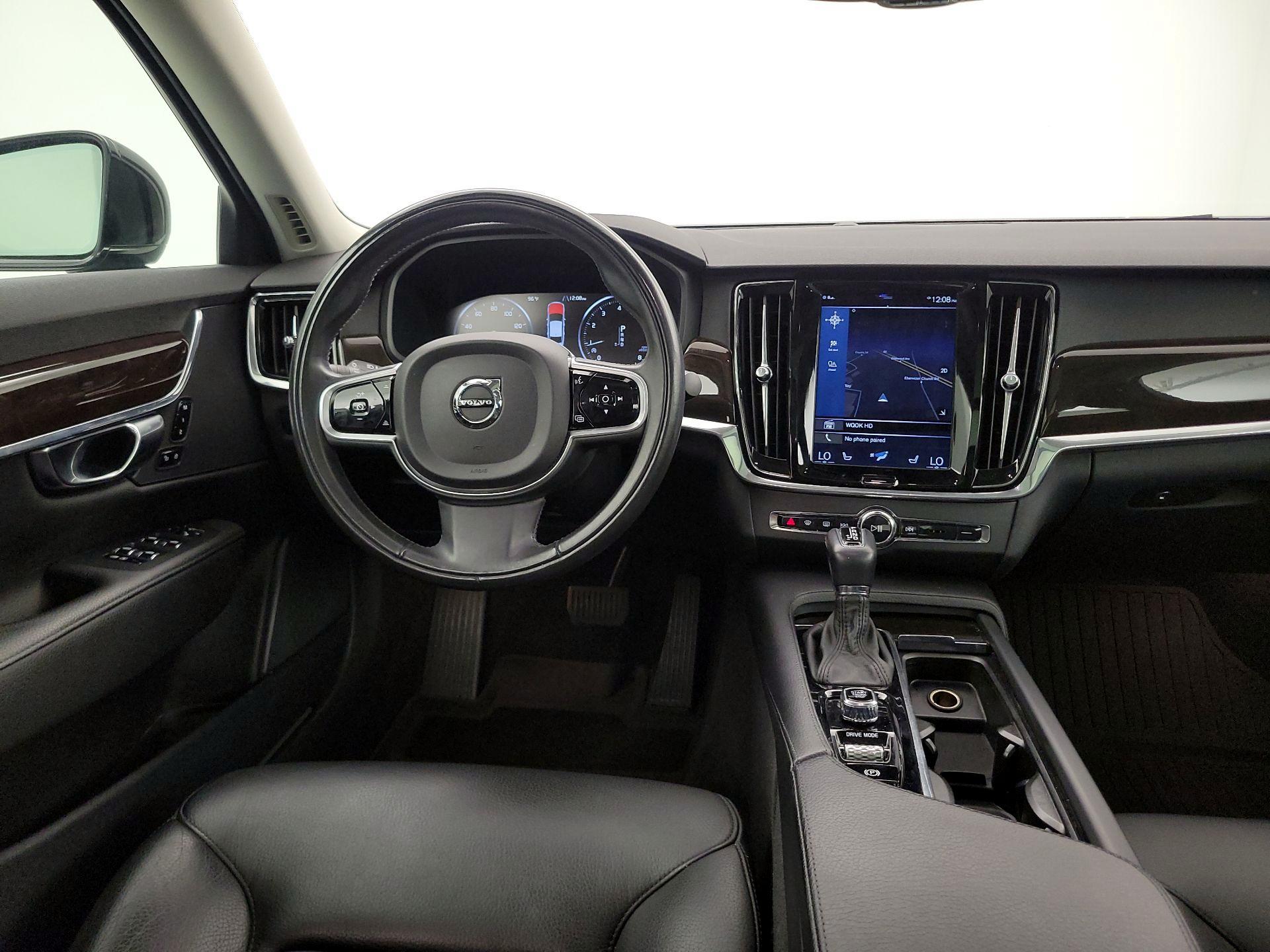 Thumbnail: 2018 Volvo S90 - 10
